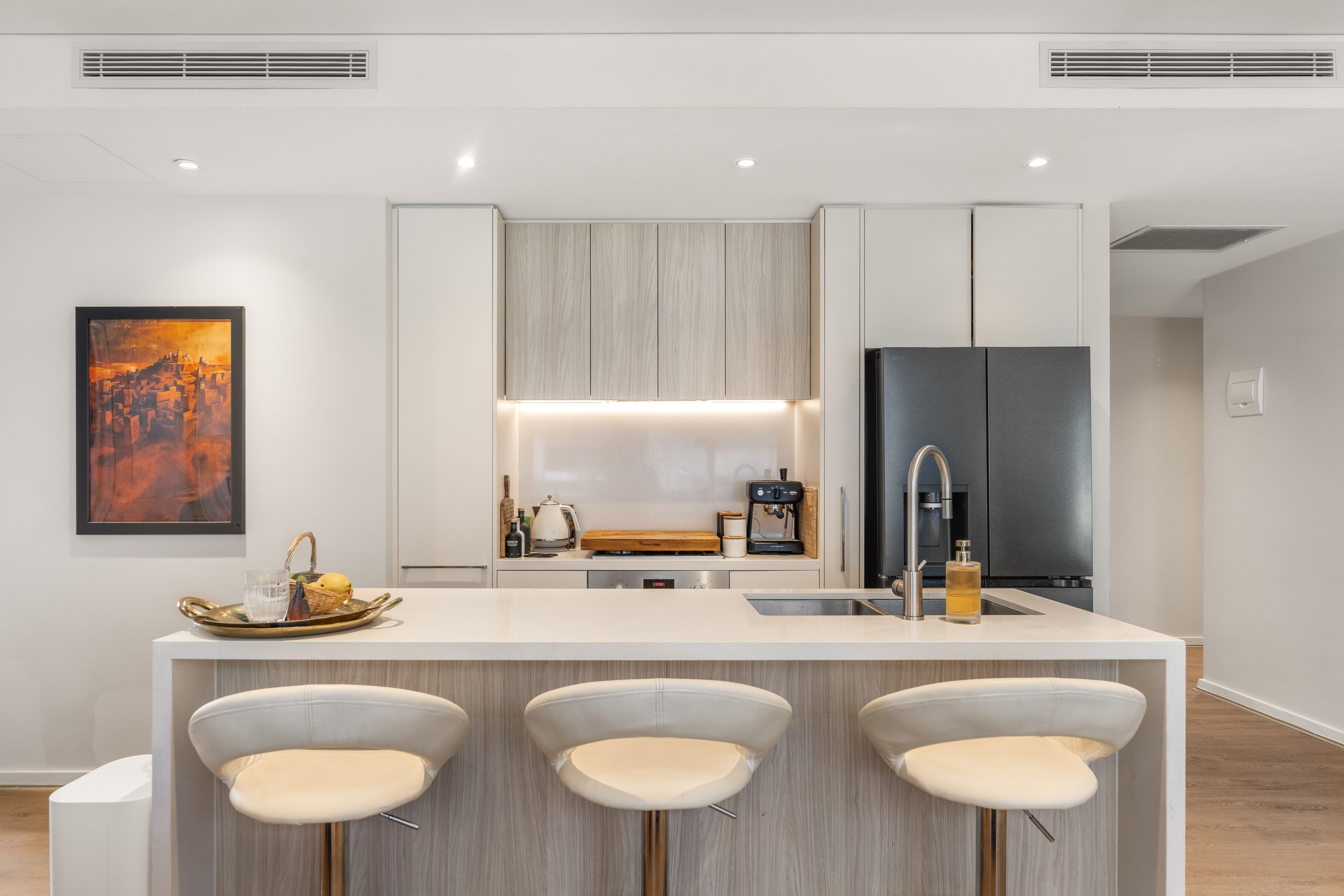 202/66 Glencoe Street, Sutherland, NSW 2232