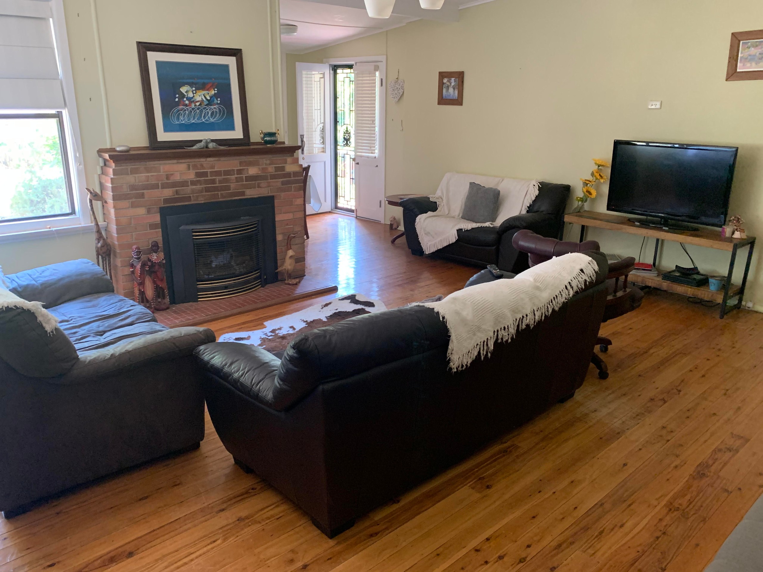 33 Nowland Avenue, Quirindi, NSW 2343