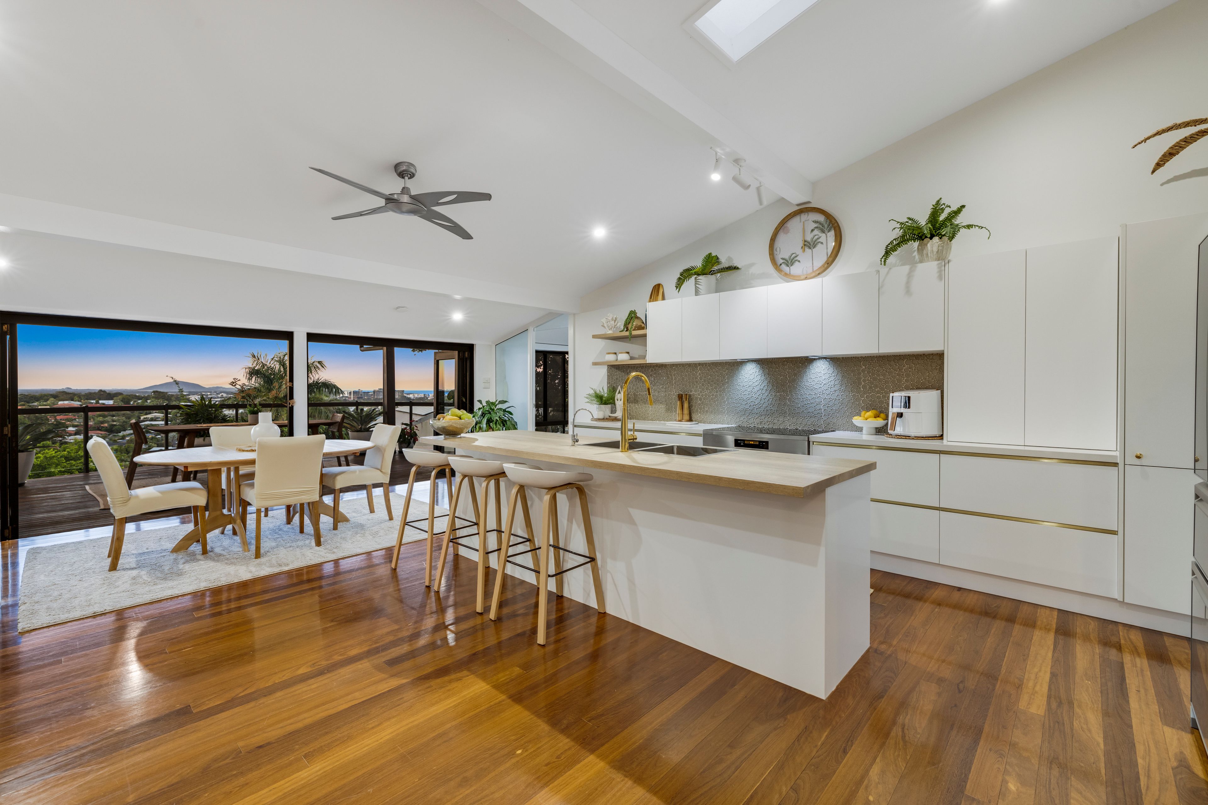 283 Mooloolaba Road, Buderim QLD 4556