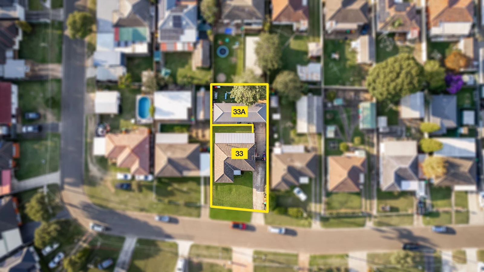 33 & 33A Gregory Avenue, Oxley Park, NSW 2760