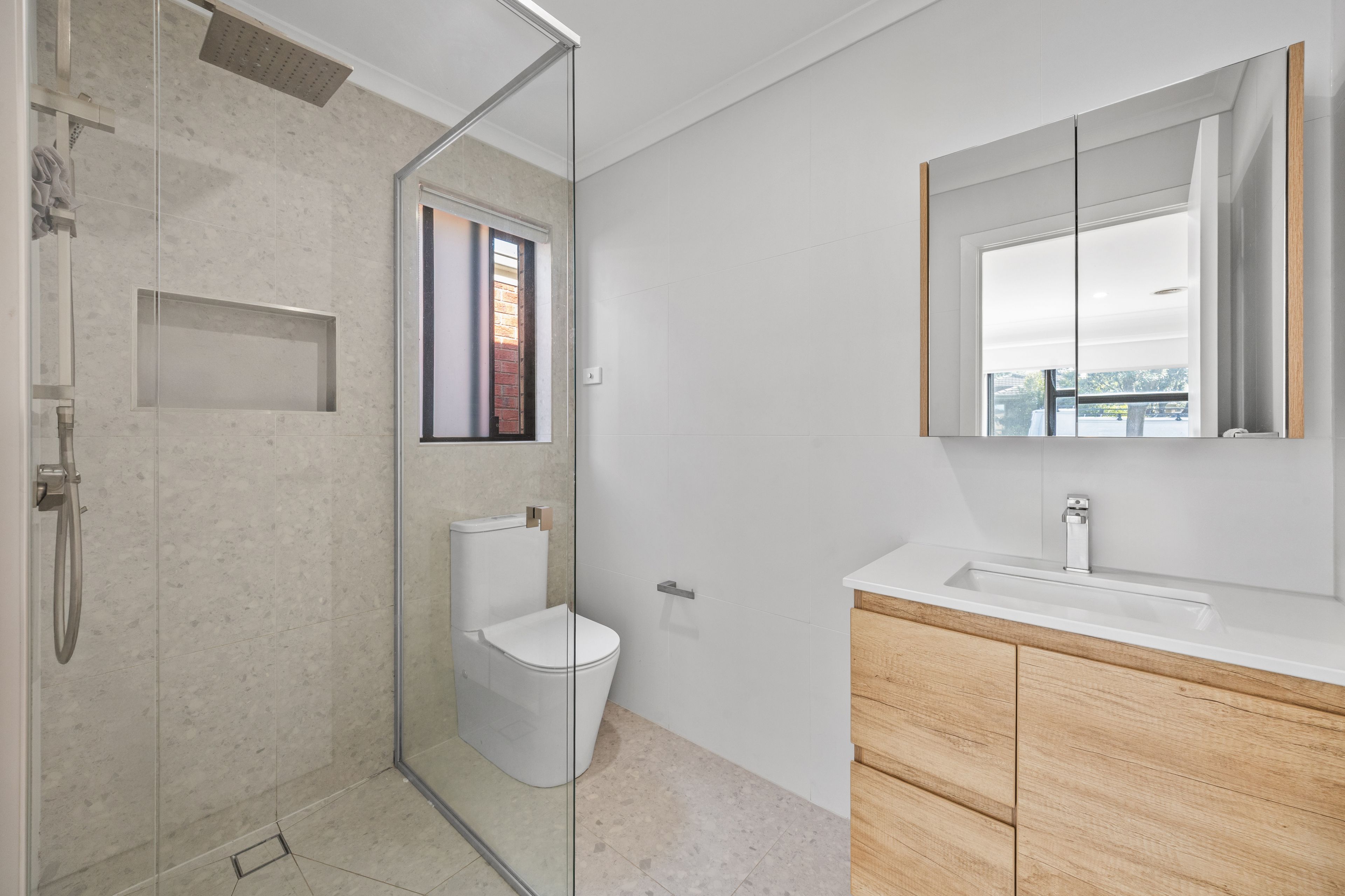 4 Glover Street — photo 7 of 12