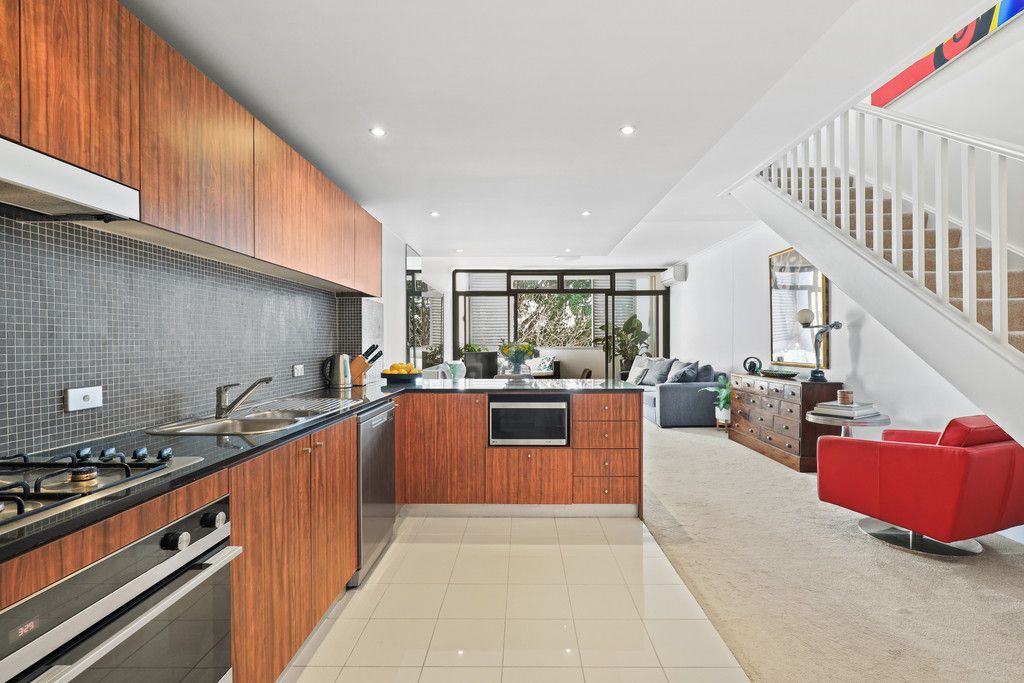 L203/8 Loveridge Street, Alexandria, NSW 2015
