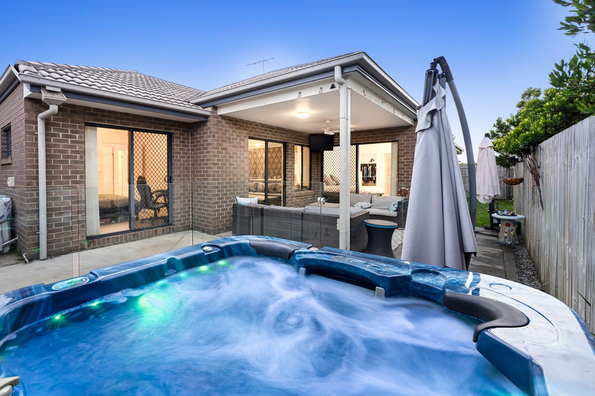 10 Warabi Crescent, North Lakes, QLD 4509