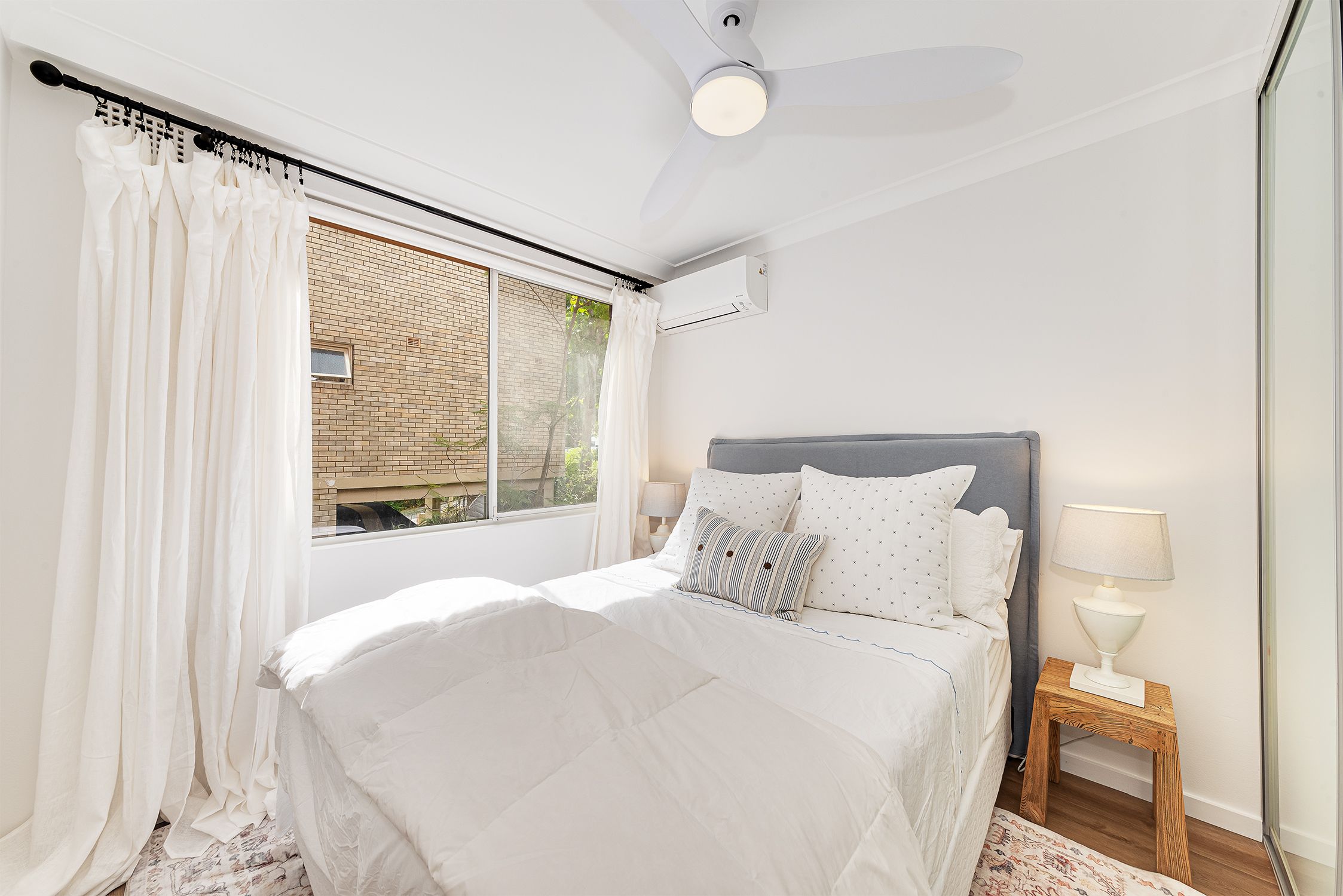 1/160 Raglan Street — photo 4 of 6