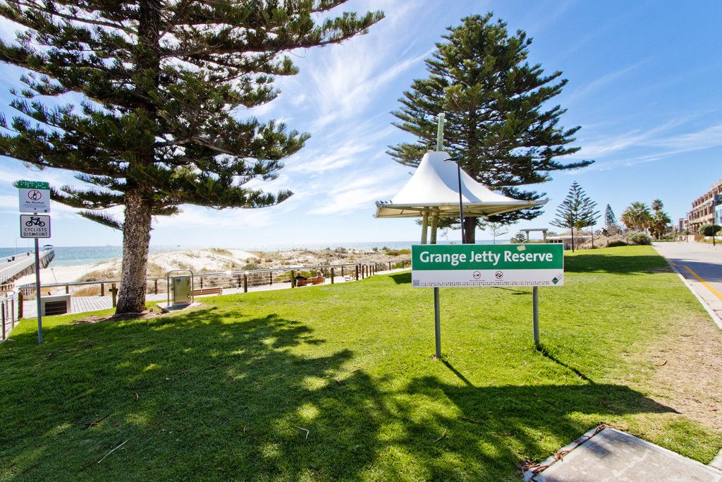 150 Seaview Road — photo 6 of 11