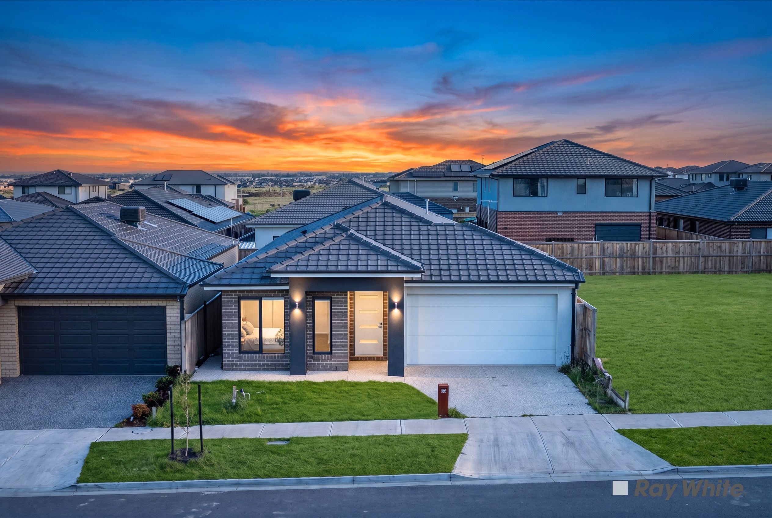 23 Marquess Crescent, Clyde North, VIC 3978