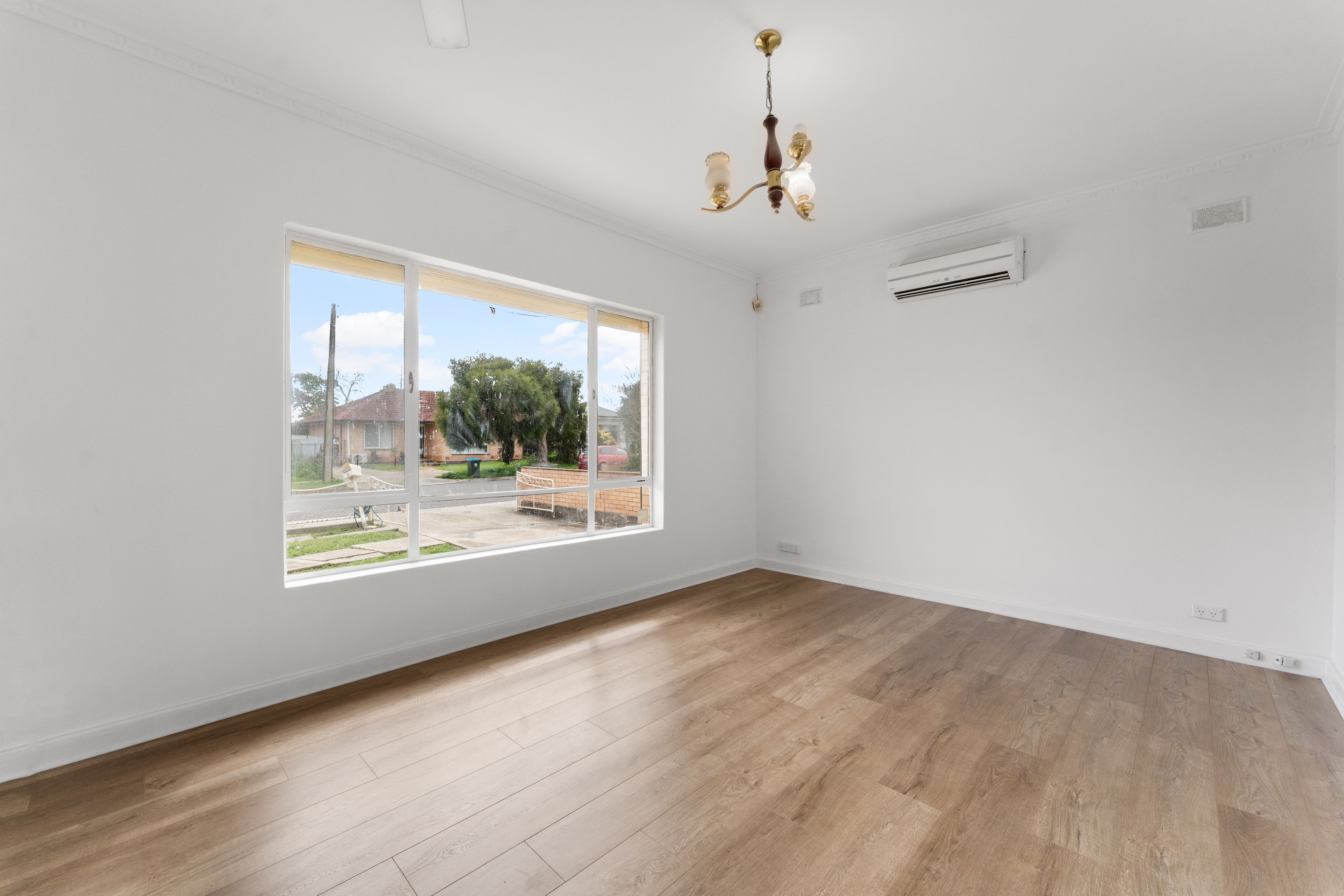5 Meryl Avenue — photo 10 of 16