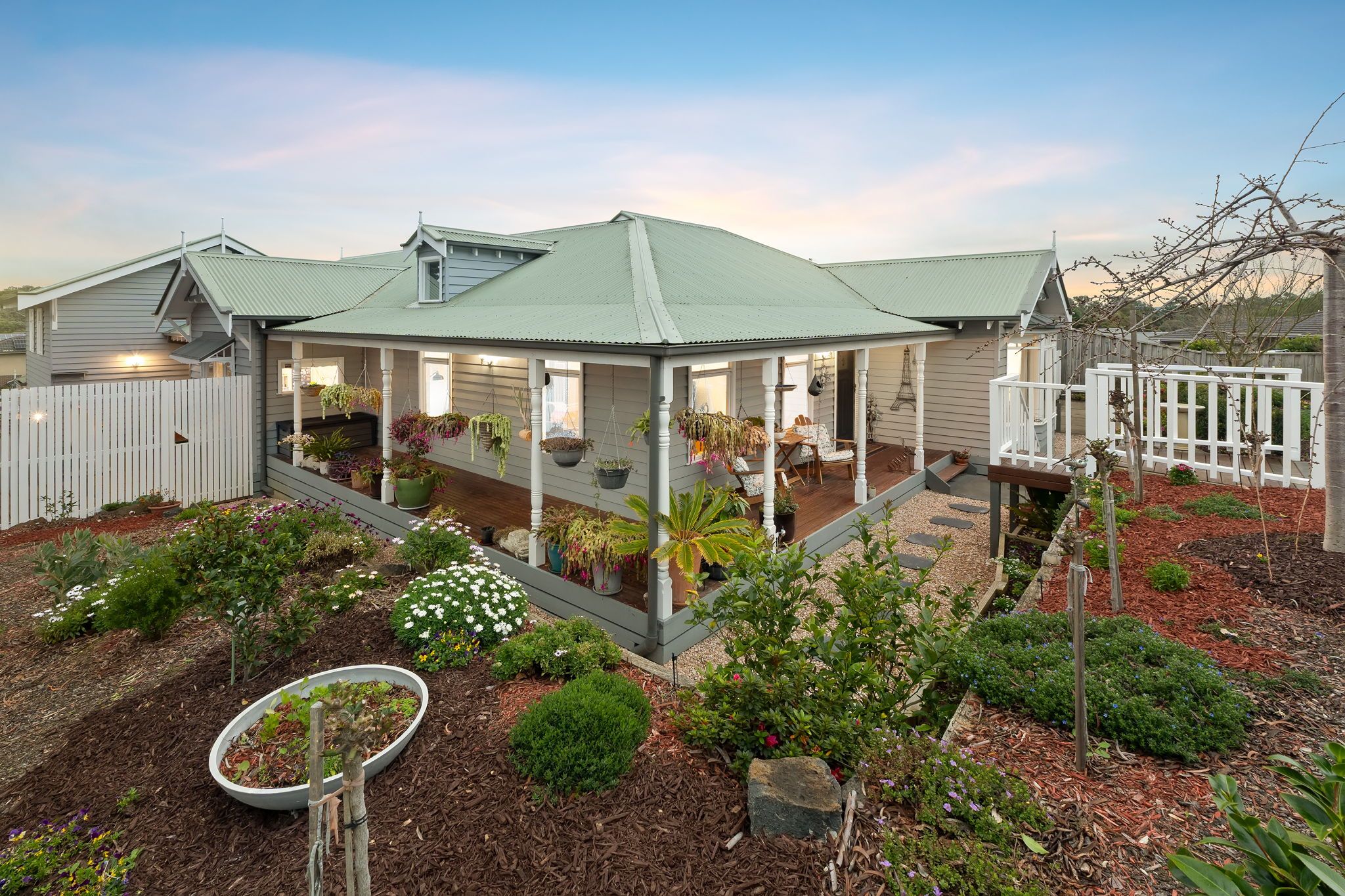 7 Saltia Drive — photo from Ray White Eltham