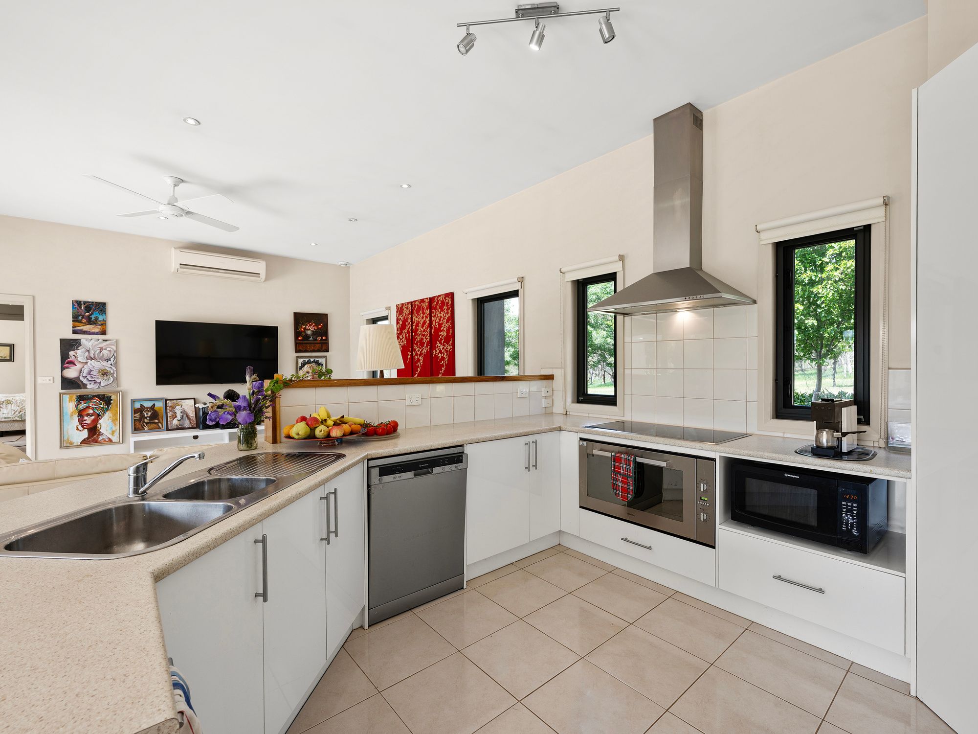 32 Larkin Road — photo 5 of 15