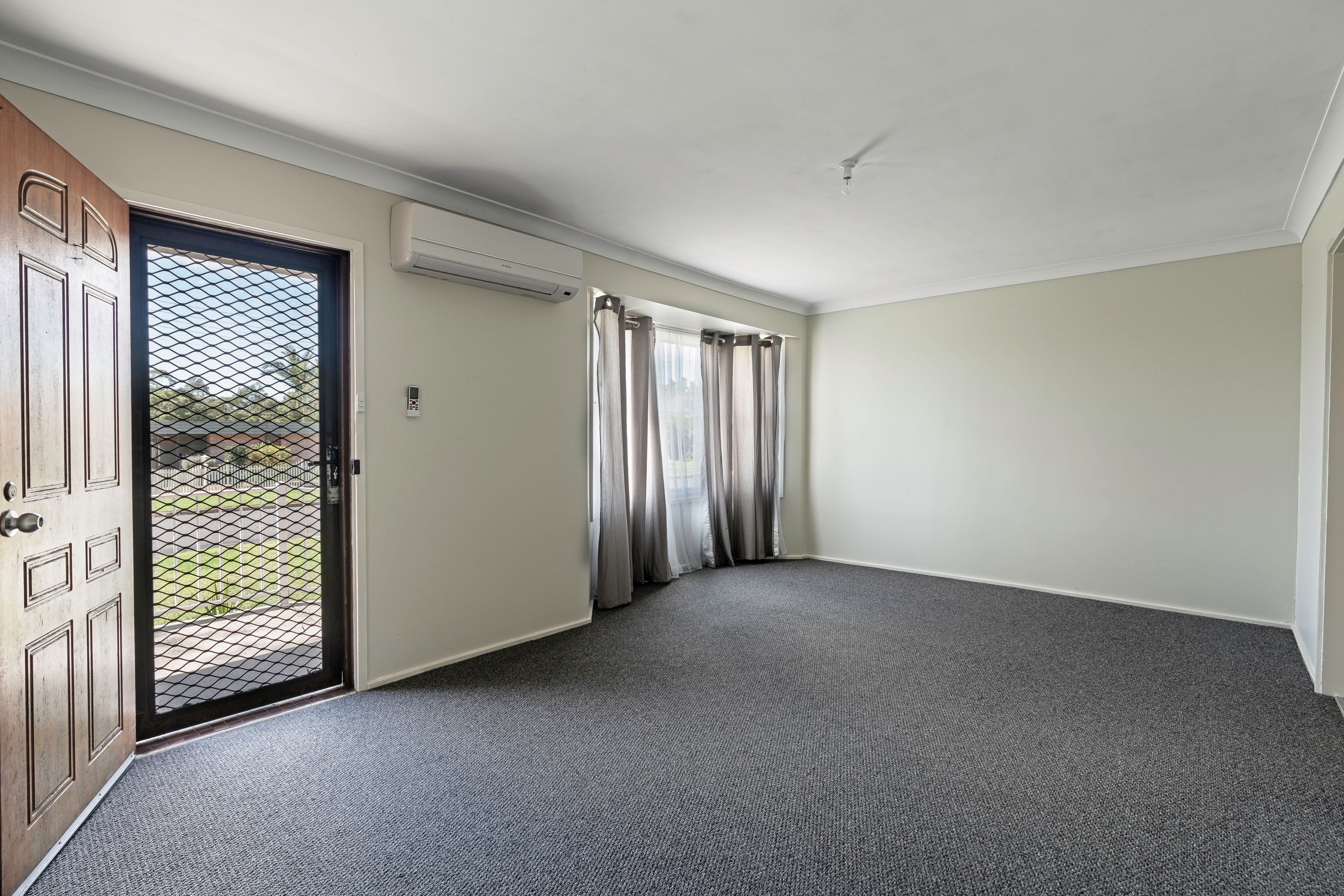 10 Tarraba Crescent, Nowra, NSW 2541