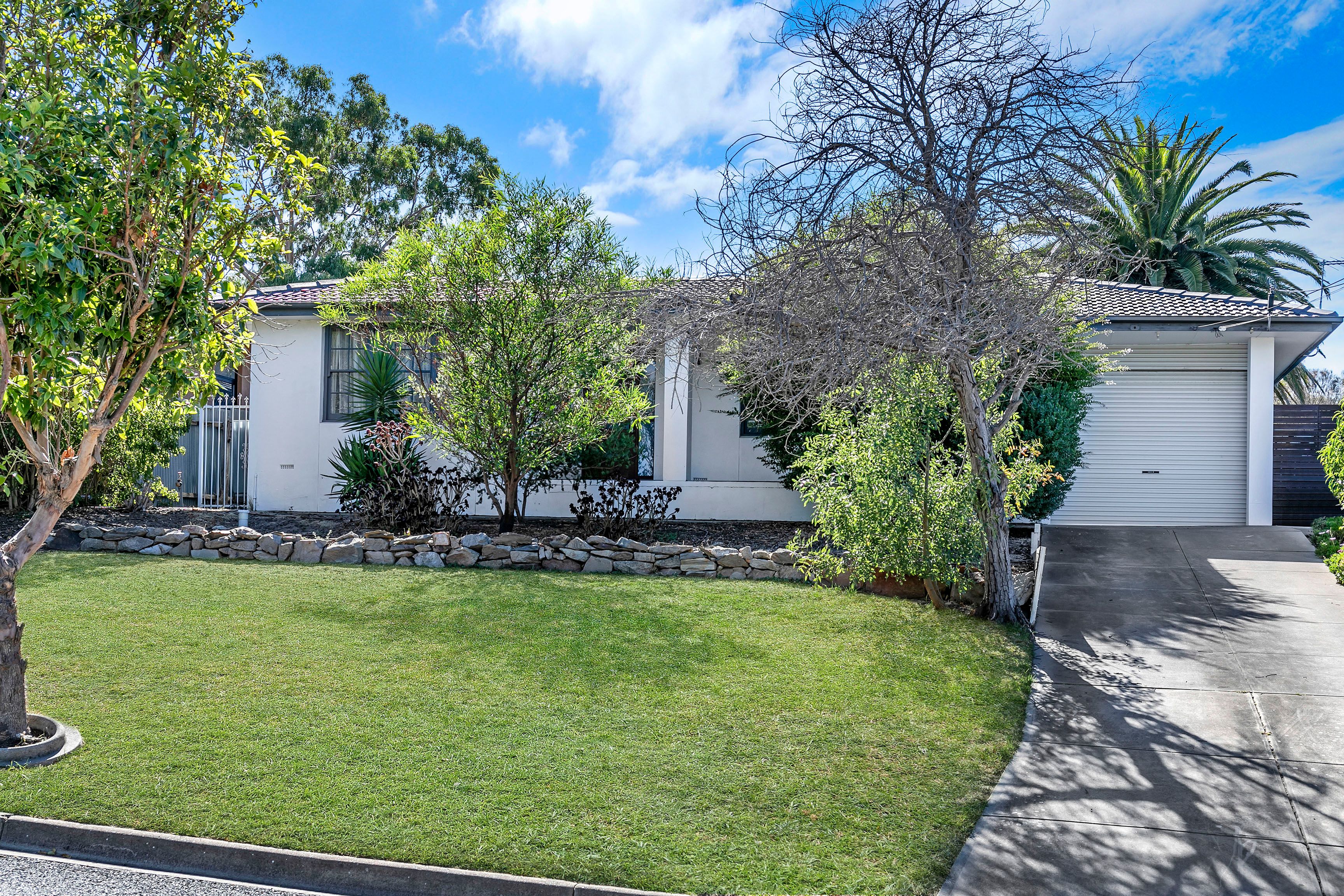 17 Tregeagle Avenue, Tea Tree Gully SA 5091