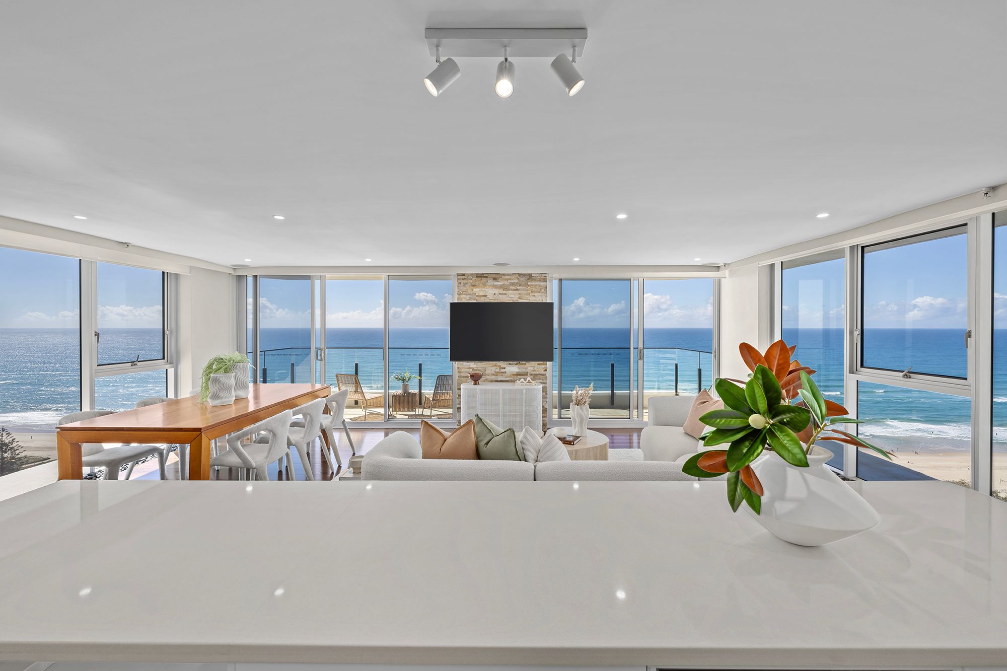 24A/1 Albert Avenue, Broadbeach, QLD 4218