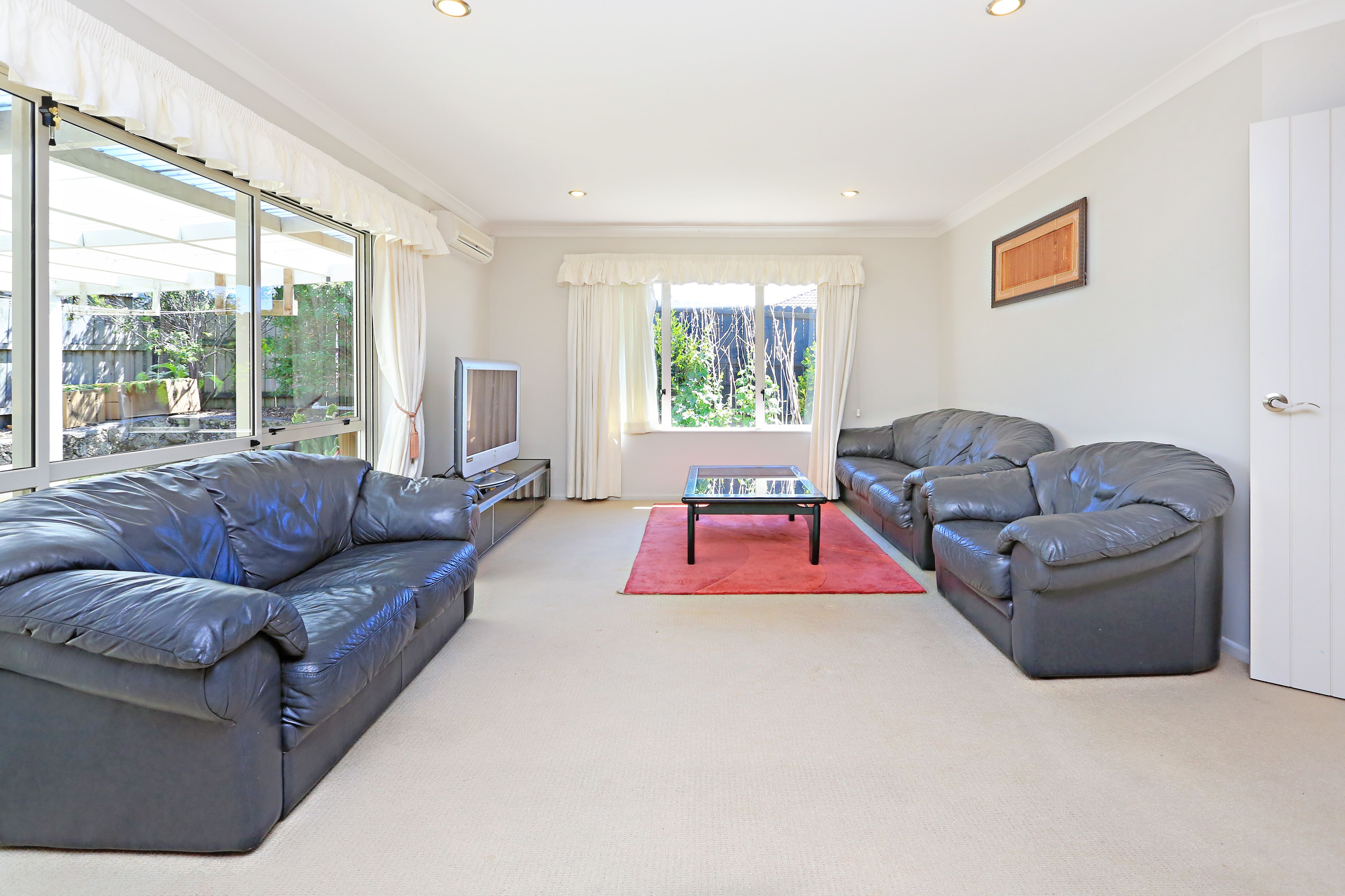 10 Reinheimer Place, Flat Bush, Manukau City