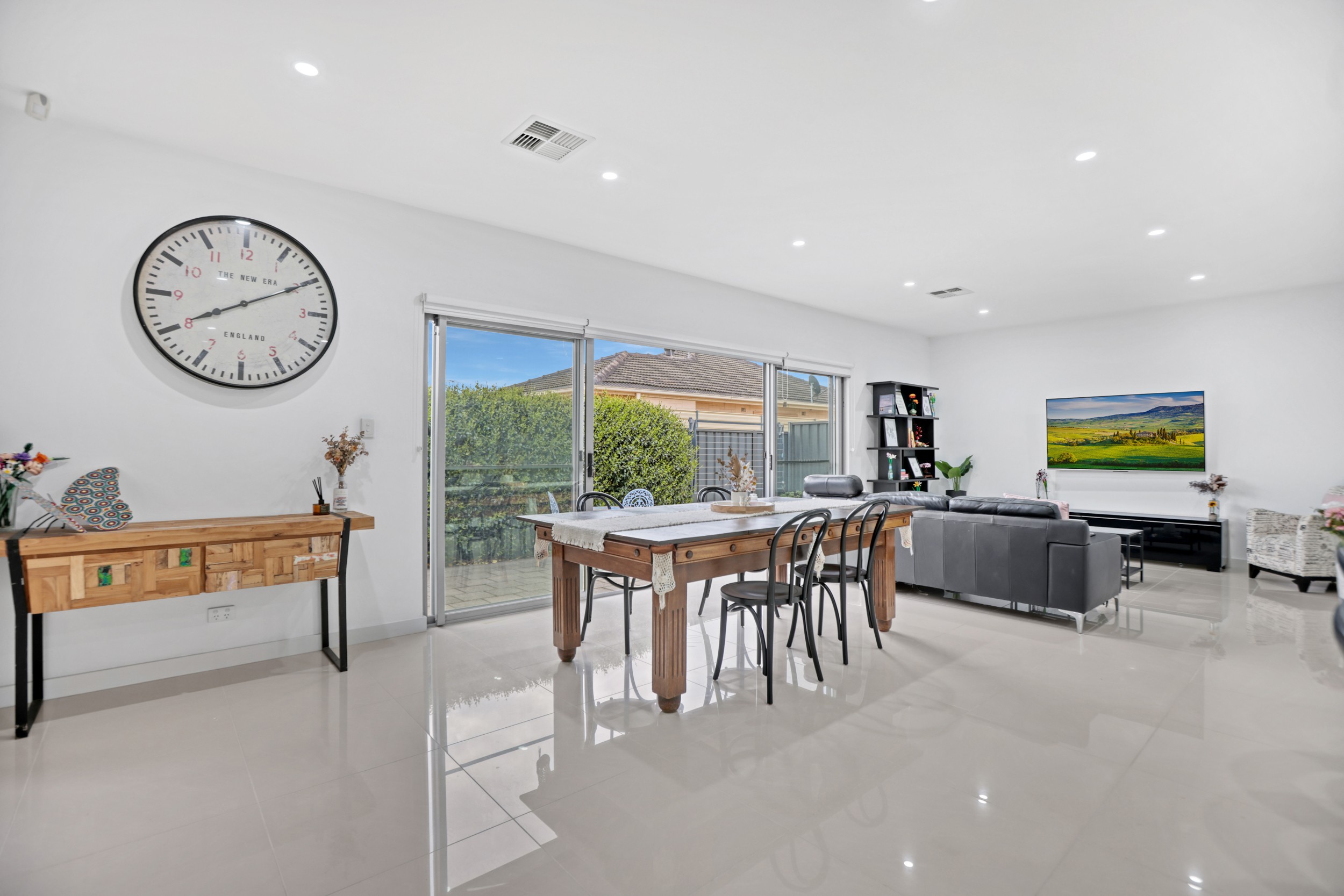 76 Kingborn Avenue, Seaton, SA 5023