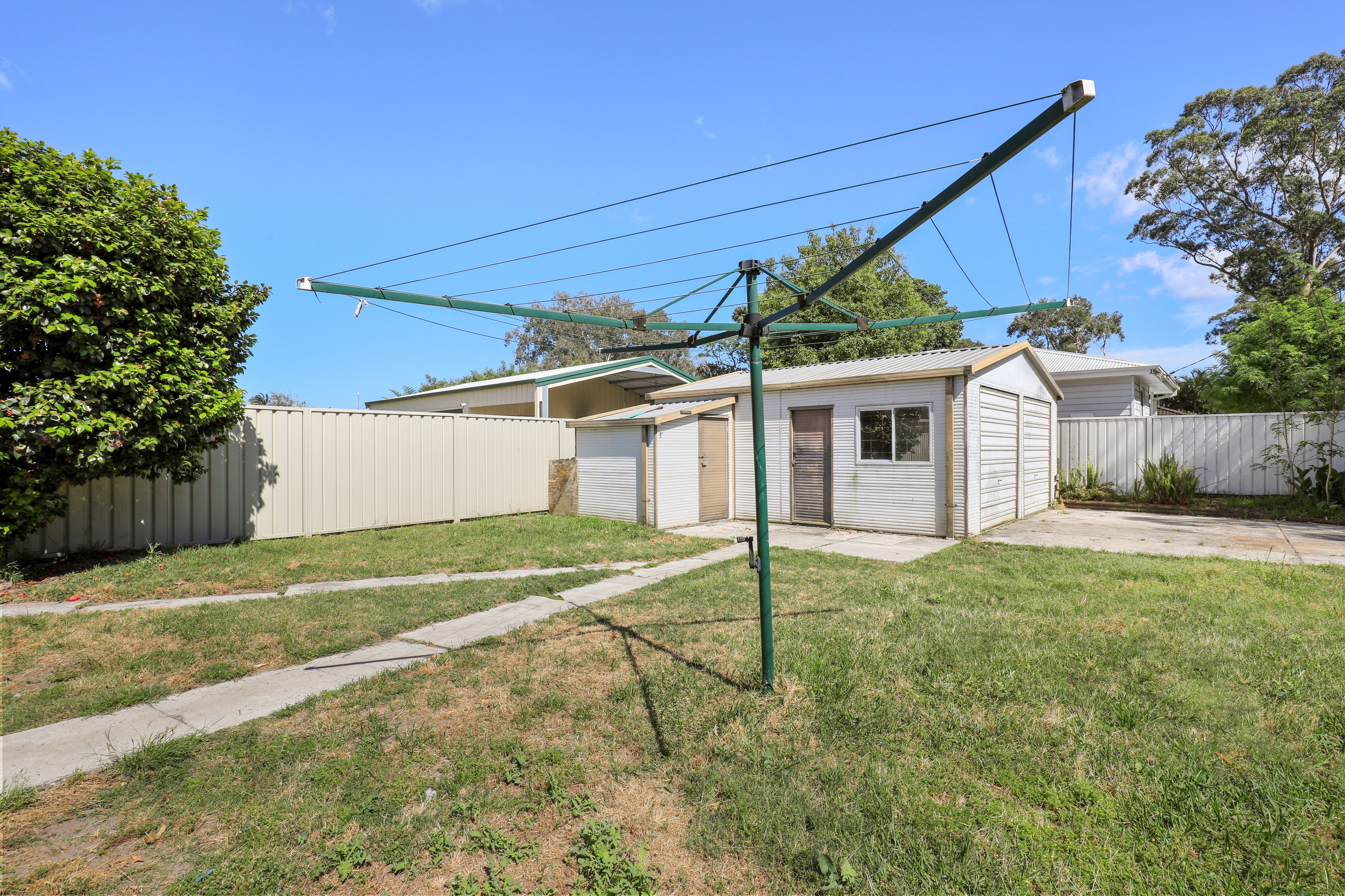 32 Lloyd George Grove — photo 10 of 11