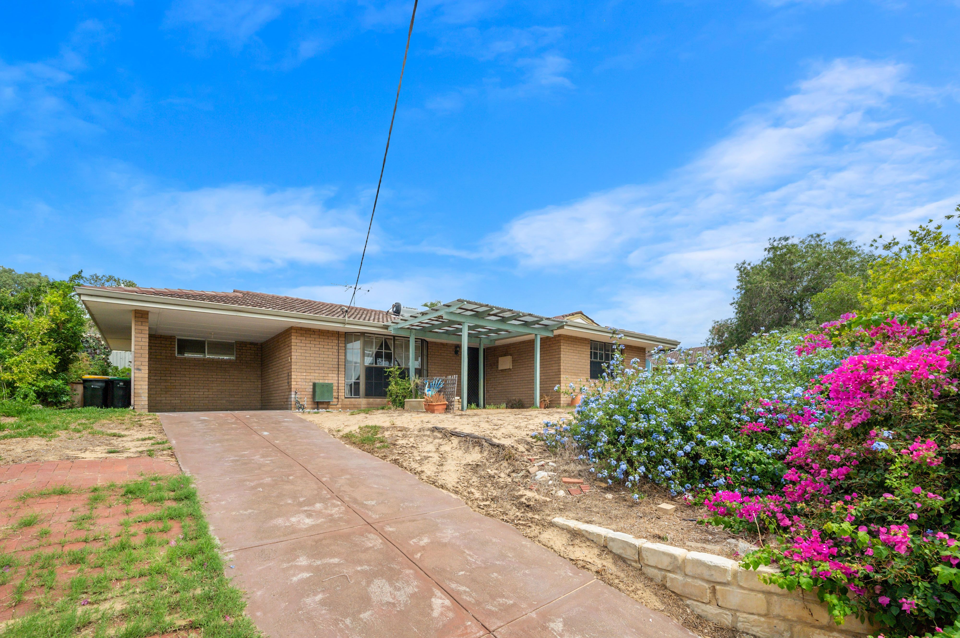 10 Giles Avenue, Padbury WA 6025