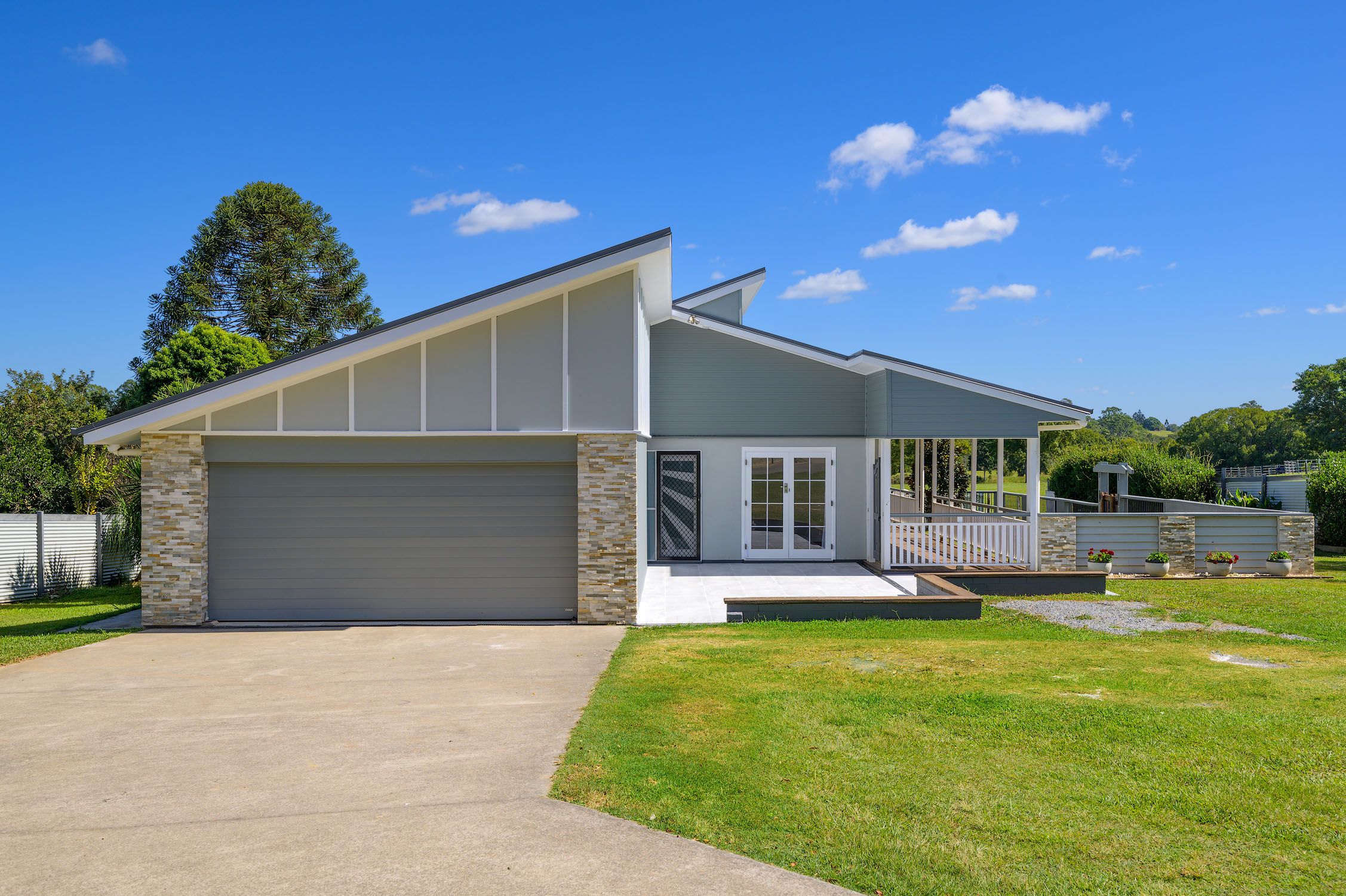 271 Old Goomboorian Road, Veteran, QLD 4570