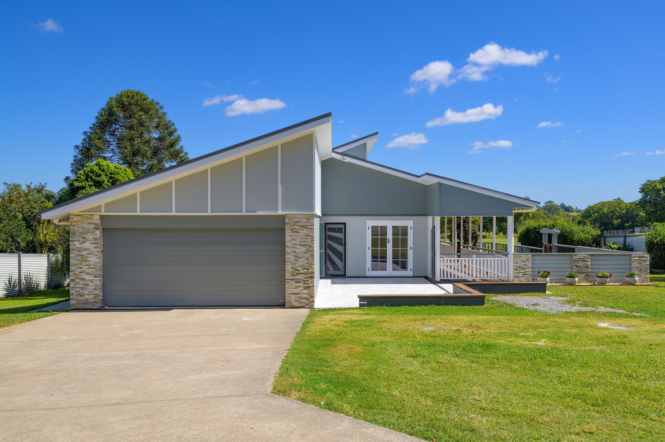 271 Old Goomboorian Road, Veteran, QLD 4570