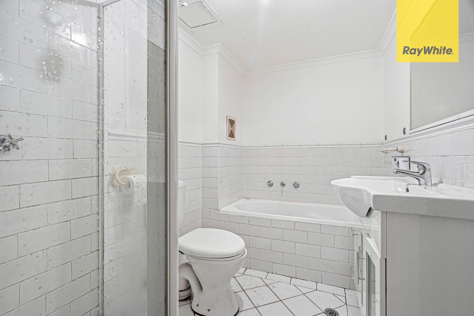65/68 Macarthur Street — photo 7 of 15