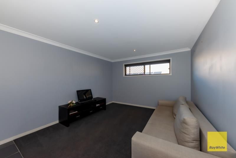 12 Hume Circuit, Warner, QLD 4500