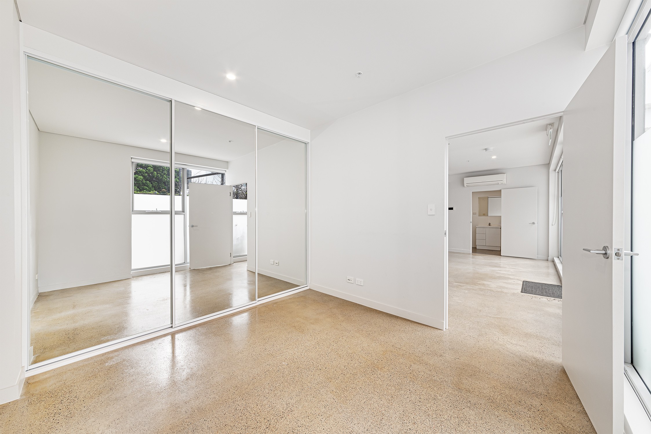 2&3/222 Botany Road, Alexandria, NSW 2015