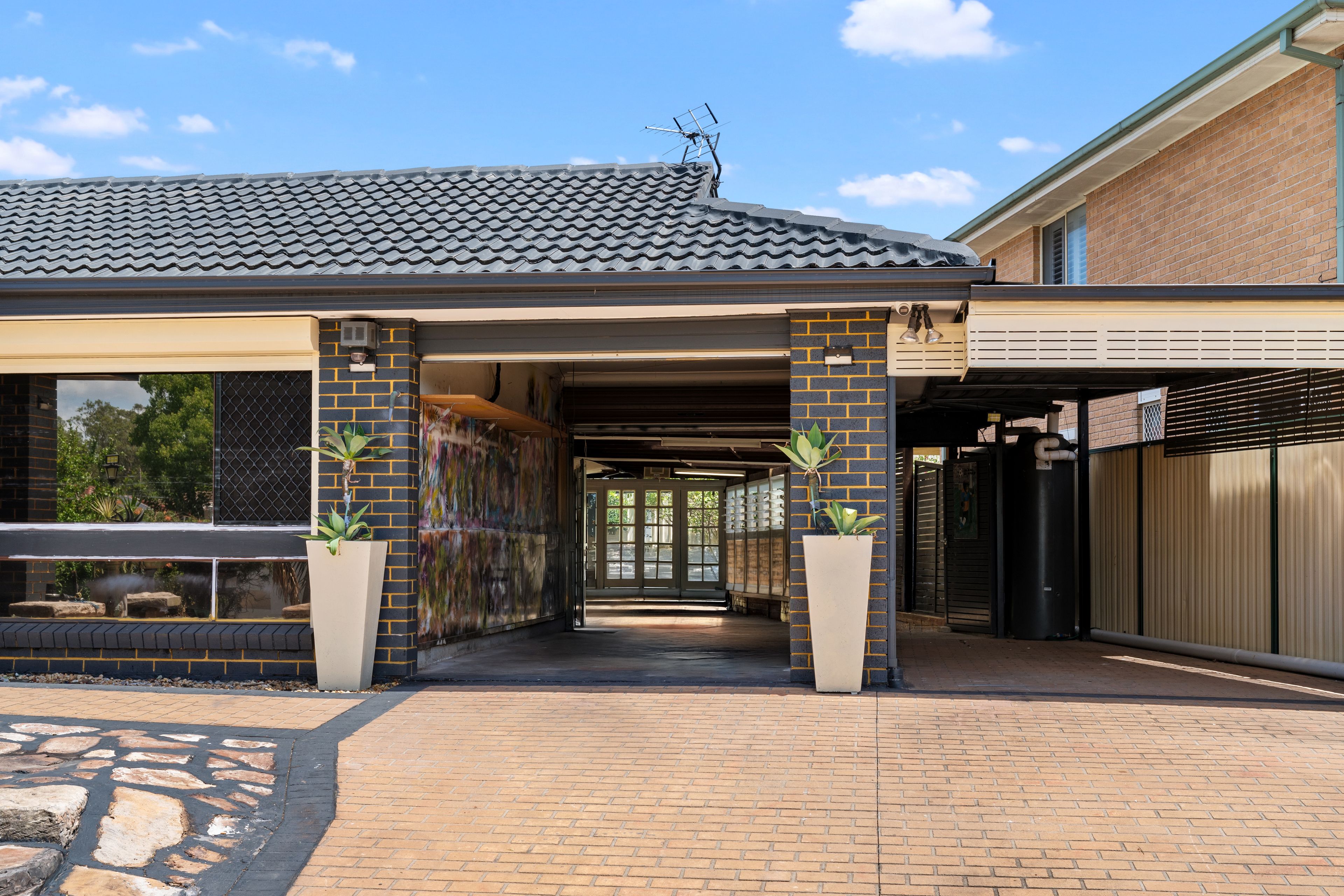 73 Prairie Vale Road, Bossley Park, NSW 2176