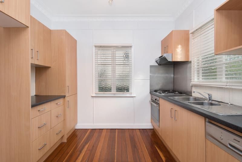 100 Windsor Road, Red Hill, QLD 4059