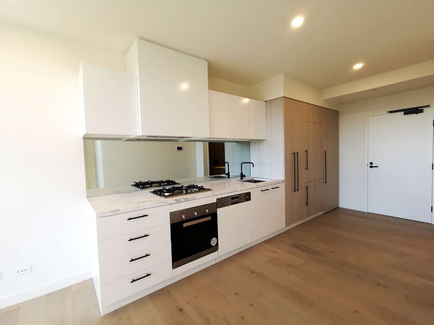 2412/2107-2125 Princes Highway, Clayton, VIC 3168