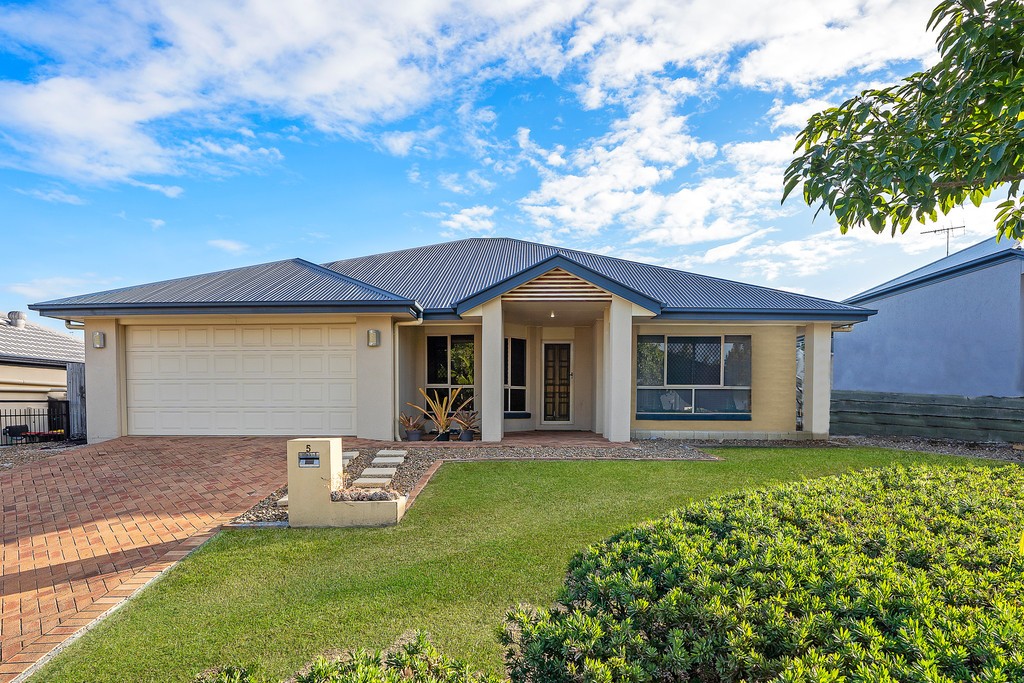 5 Dotterel Crescent, North Lakes, QLD 4509