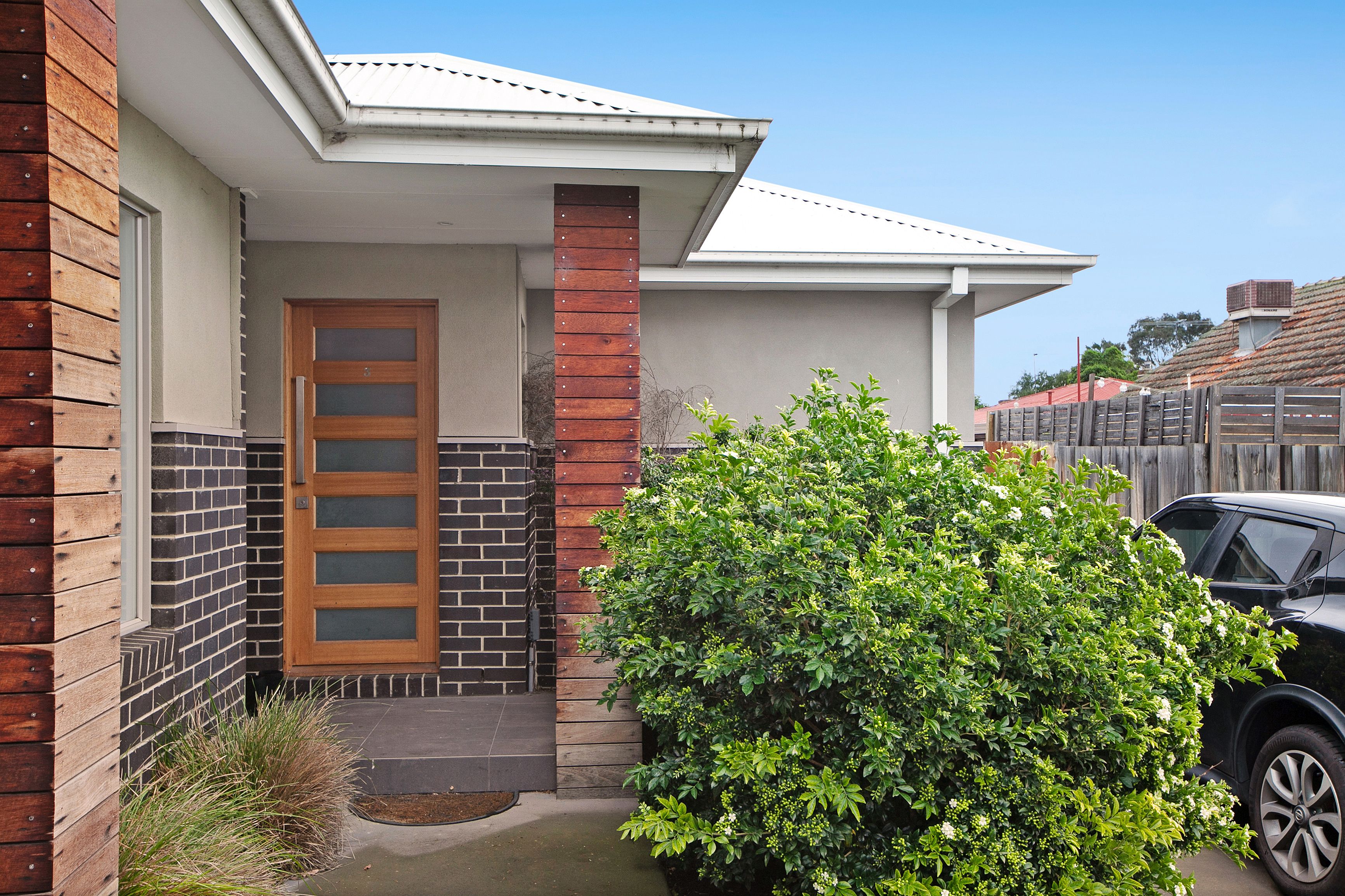 15 Cuthbert Road, Reservoir VIC 3073