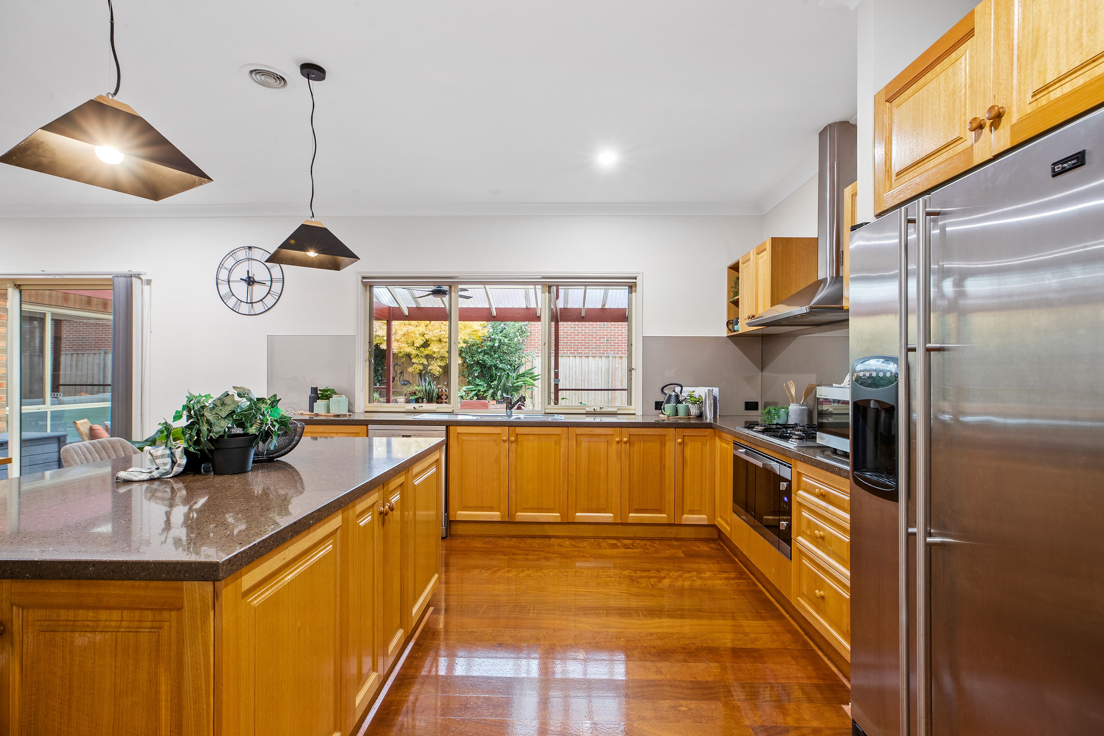21 Claremont Way, Lysterfield, VIC 3156