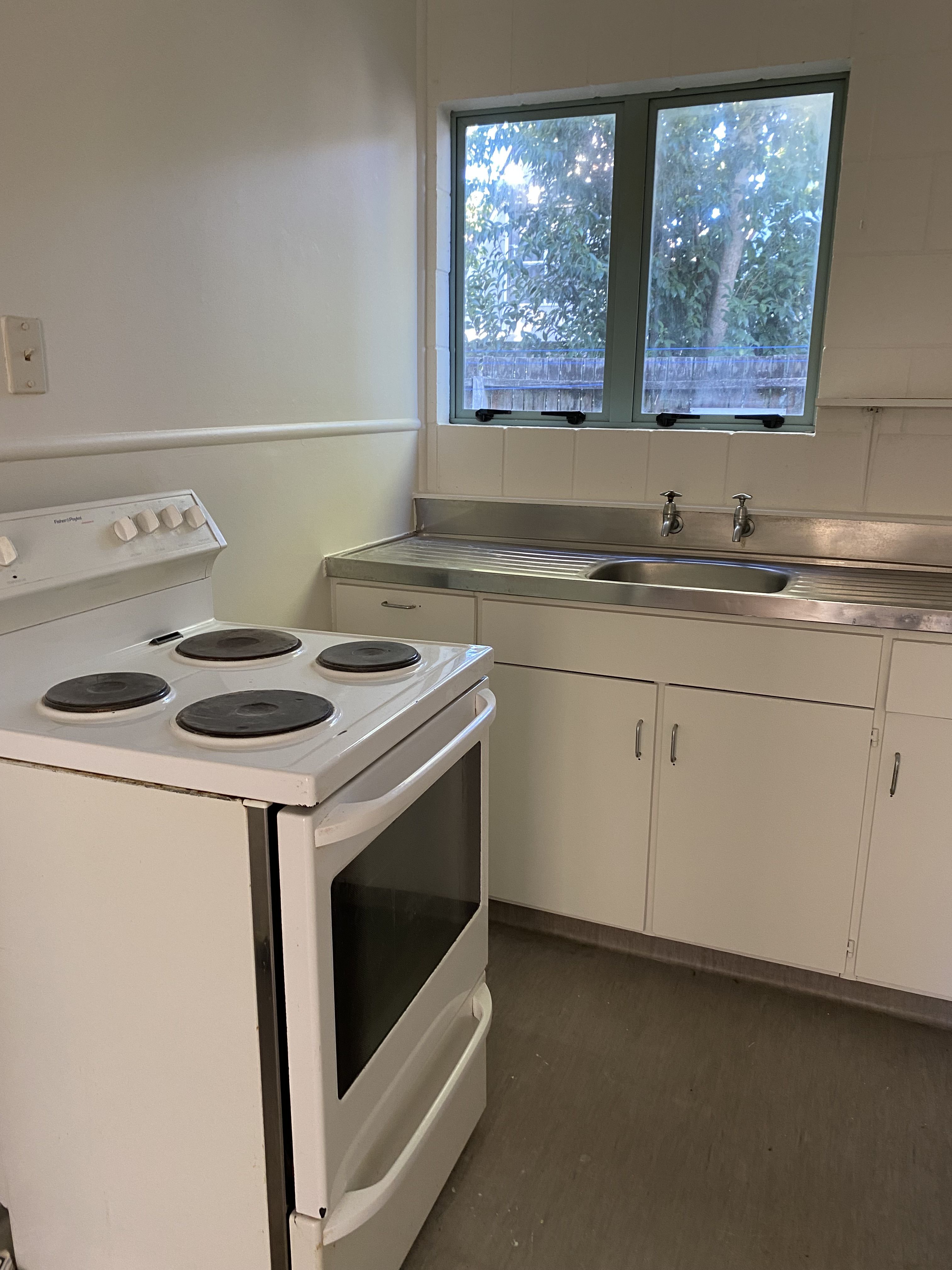 3/5 June Place, Hillcrest, Hamilton City