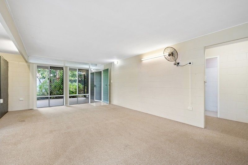 28 Mulgowie Street — photo 4 of 7