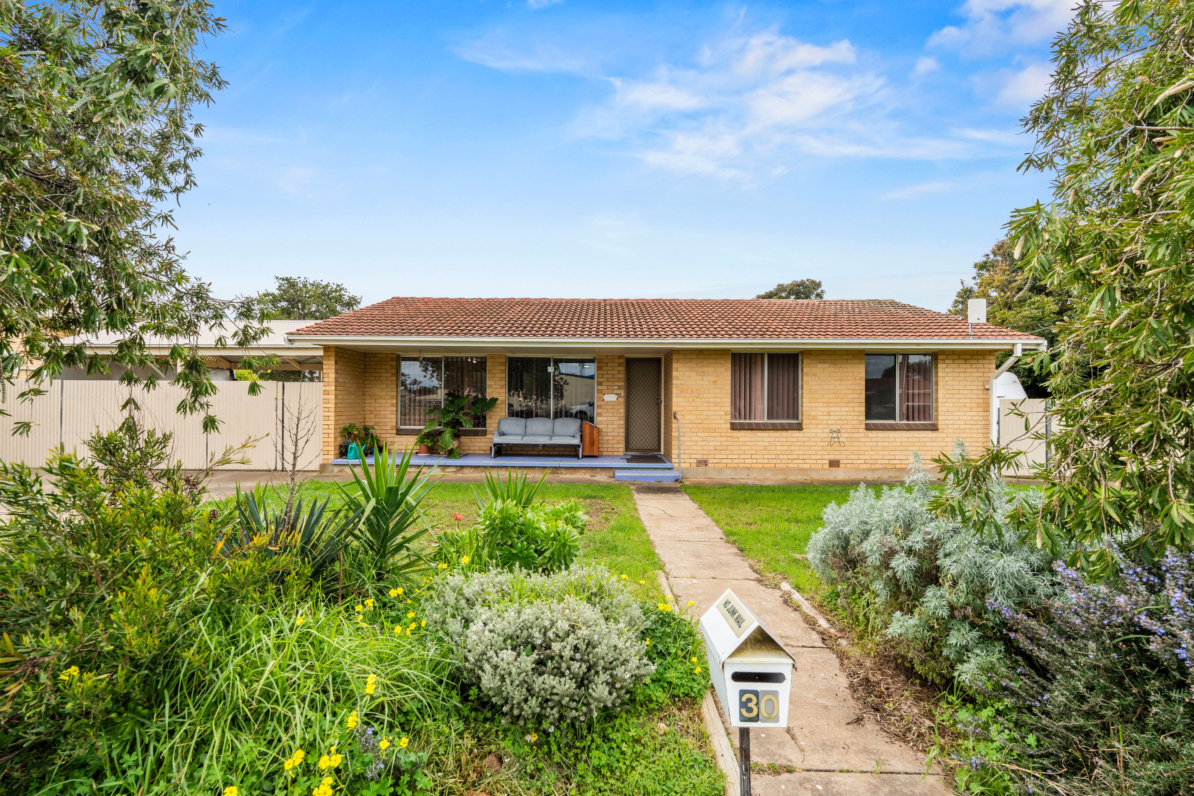 30 Osmond Street — photo from Ray White Yorke Peninsula