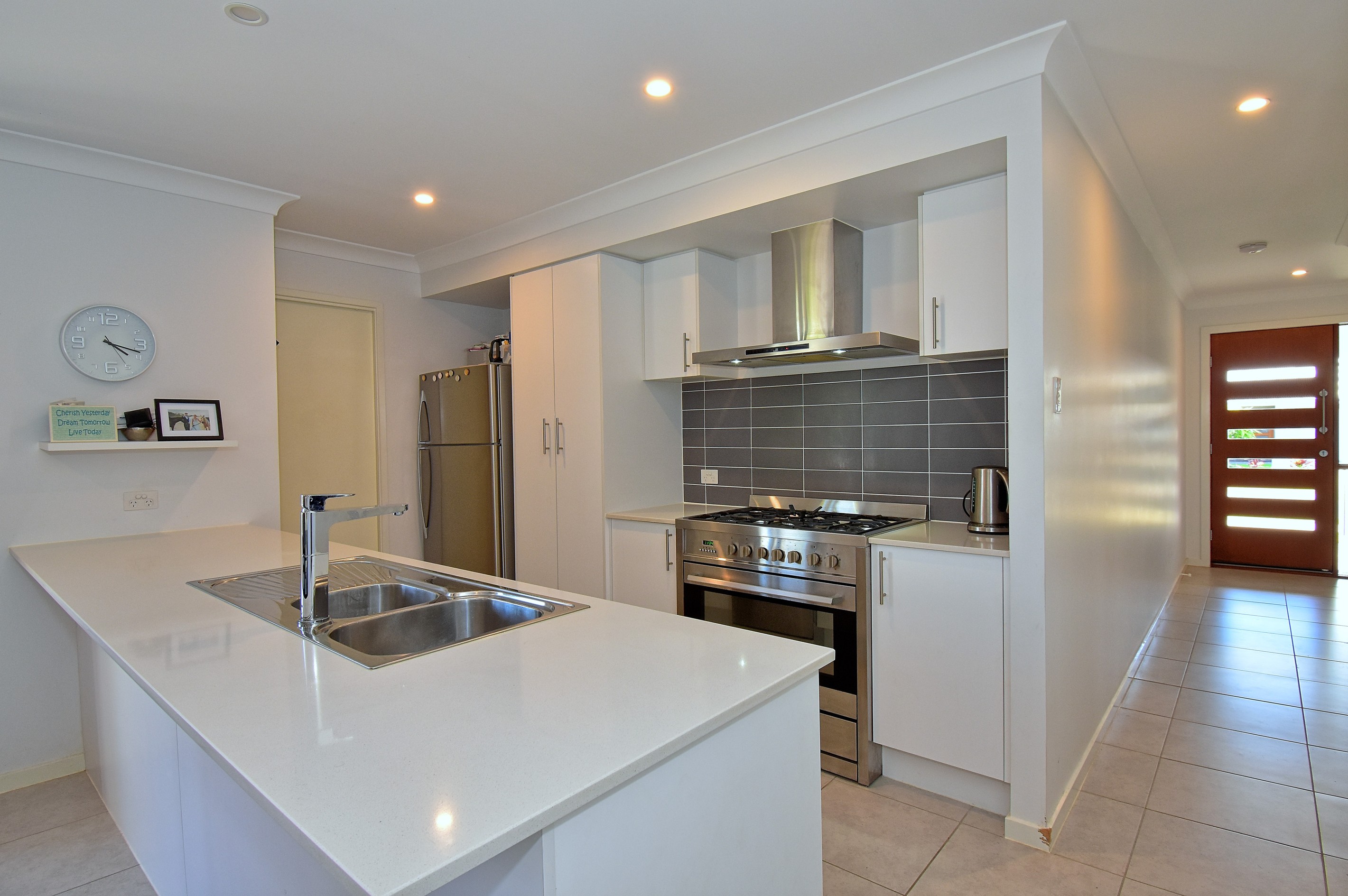 6 Lapwing Street, Forest Glen, QLD 4556