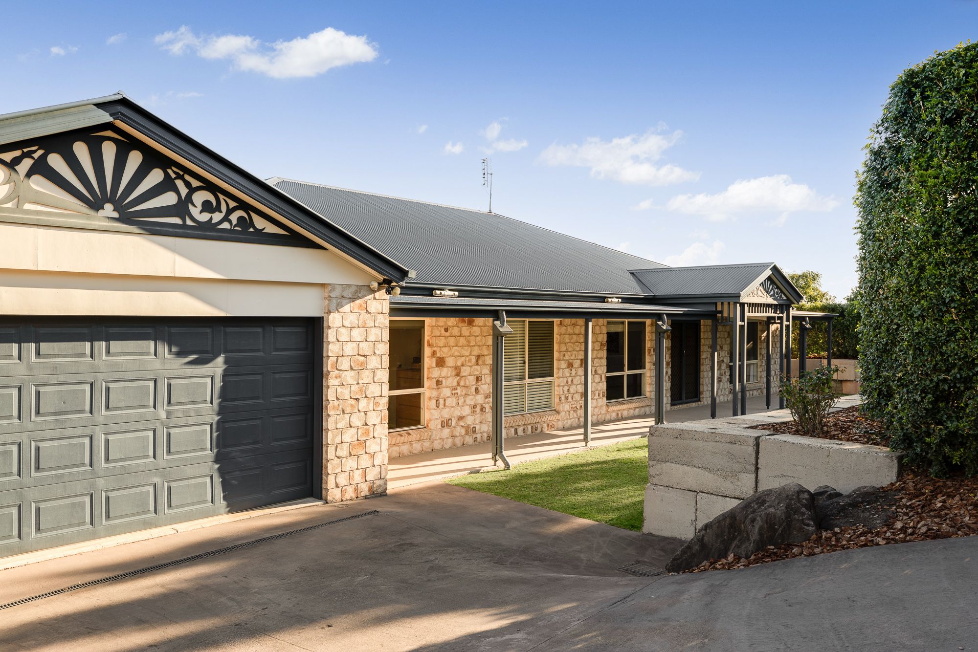 15 Koala Drive, Gowrie Junction, QLD 4352