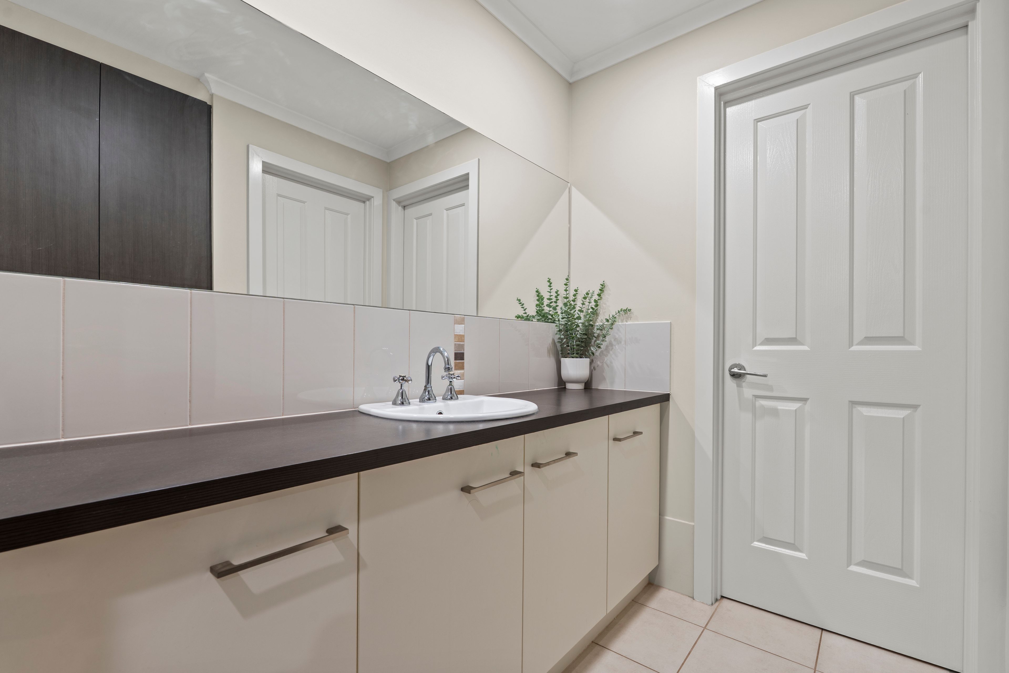 8 Miranda Place — photo 8 of 14