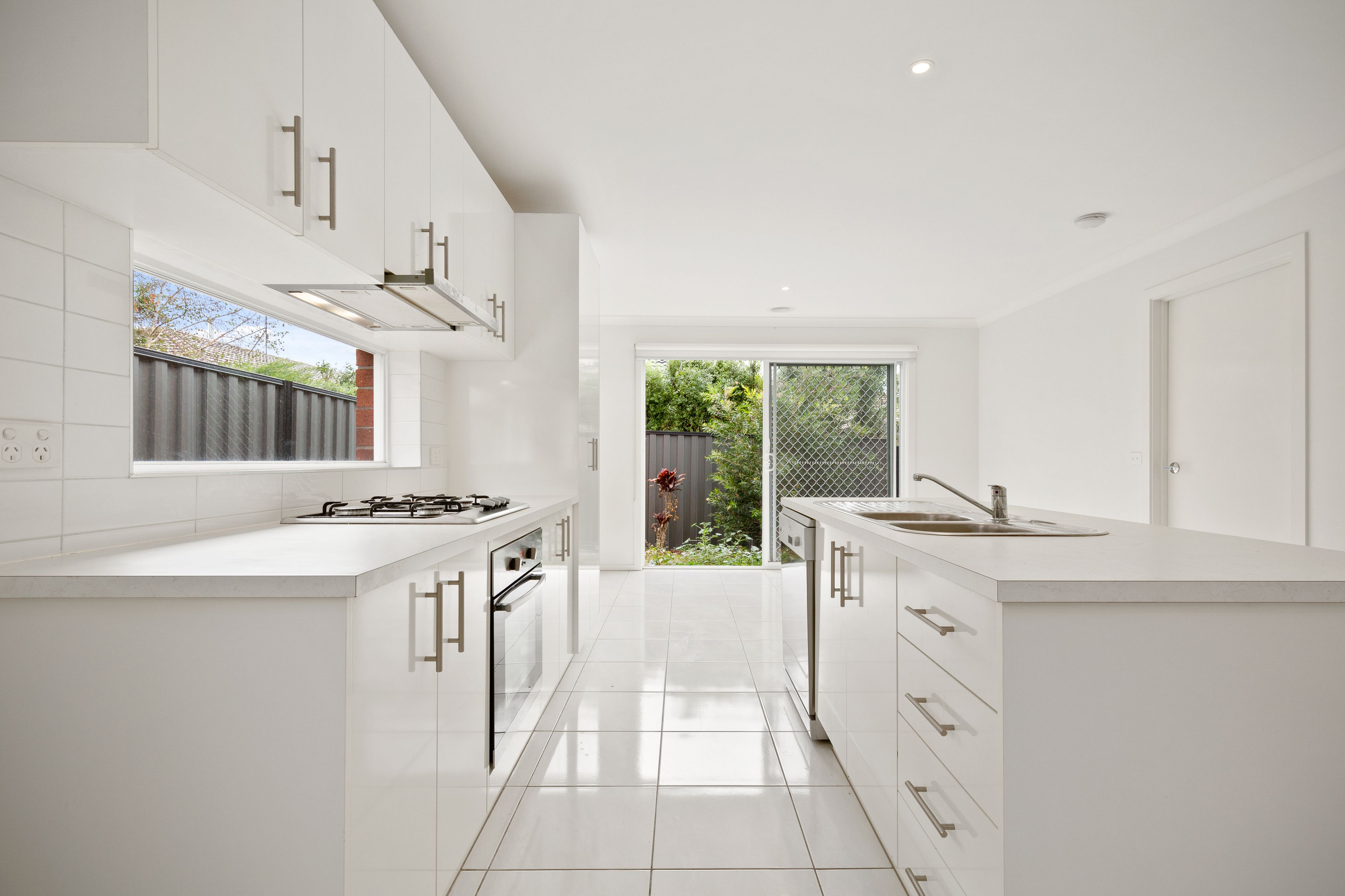 10 Taunton Drive, Pakenham, VIC 3810