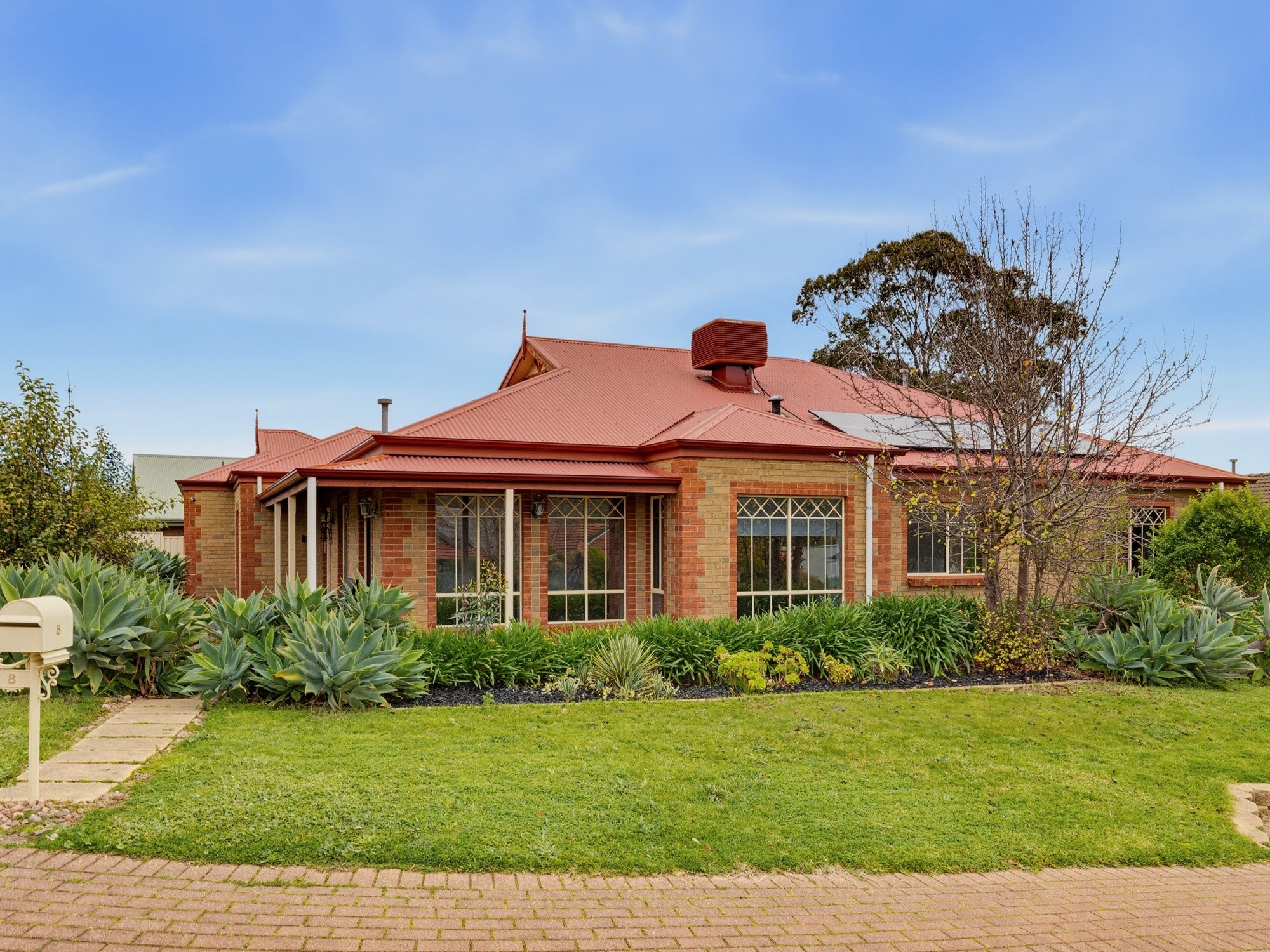 8 Gleneagles Road, Aberfoyle Park, SA 5159