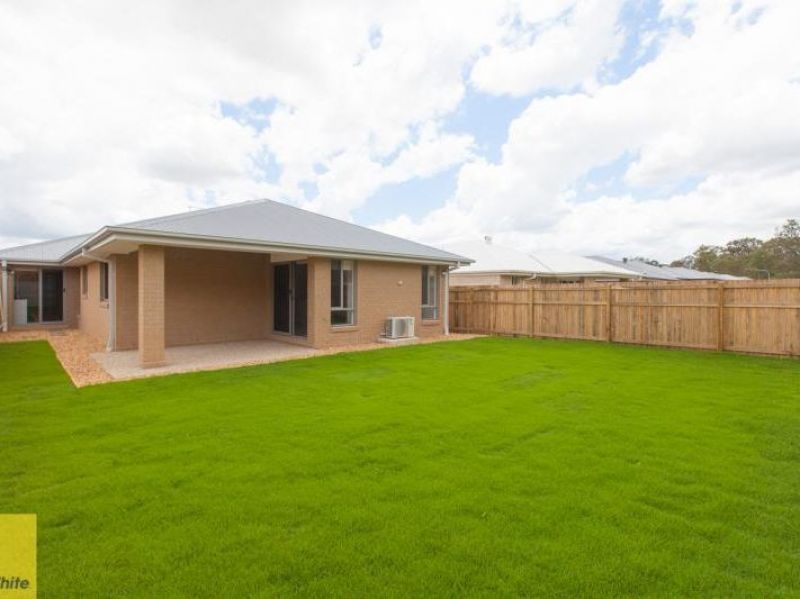 4 White Rocks Drive, Redbank Plains, QLD 4301