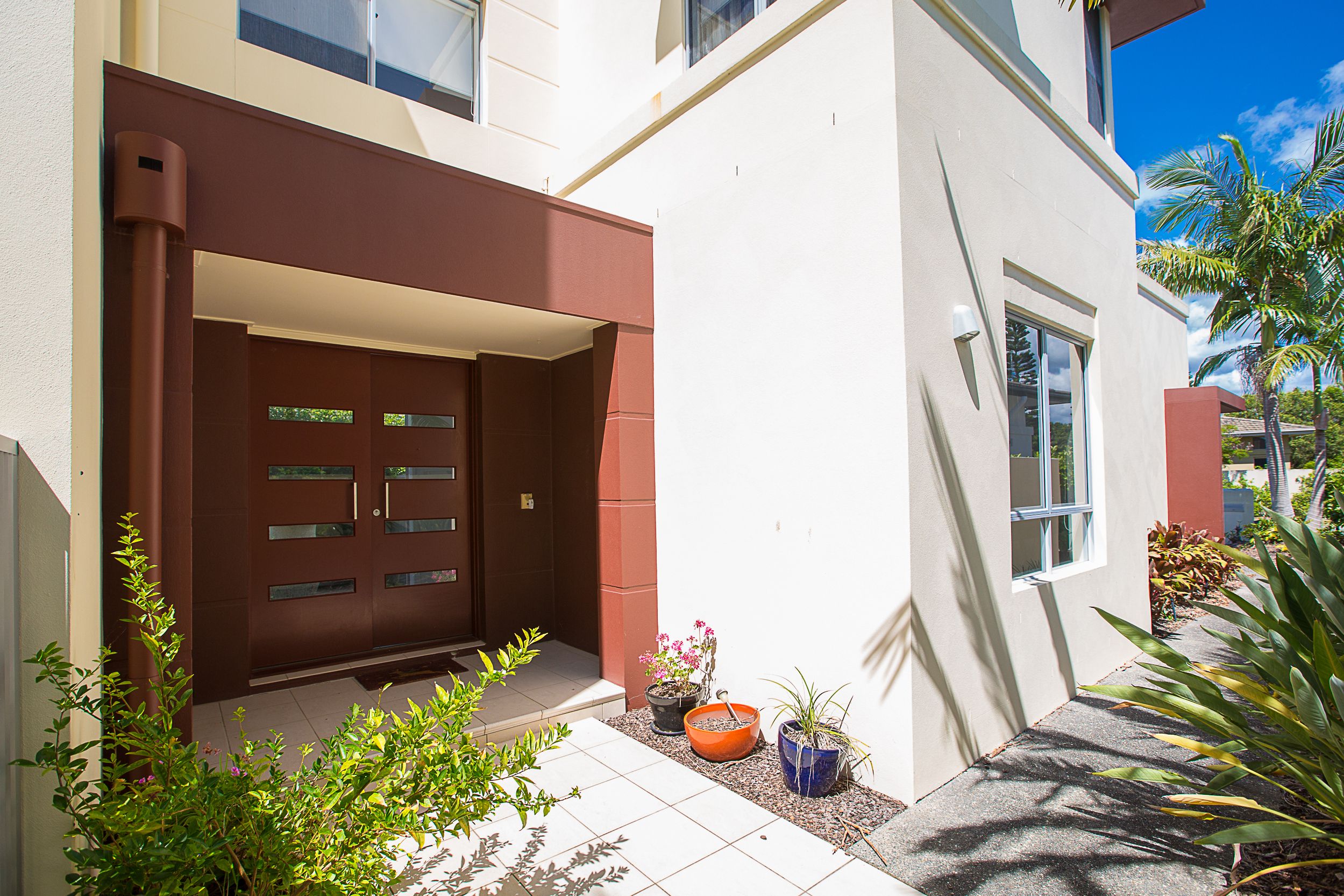 6143 Bolsena Circuit, Hope Island, QLD 4212