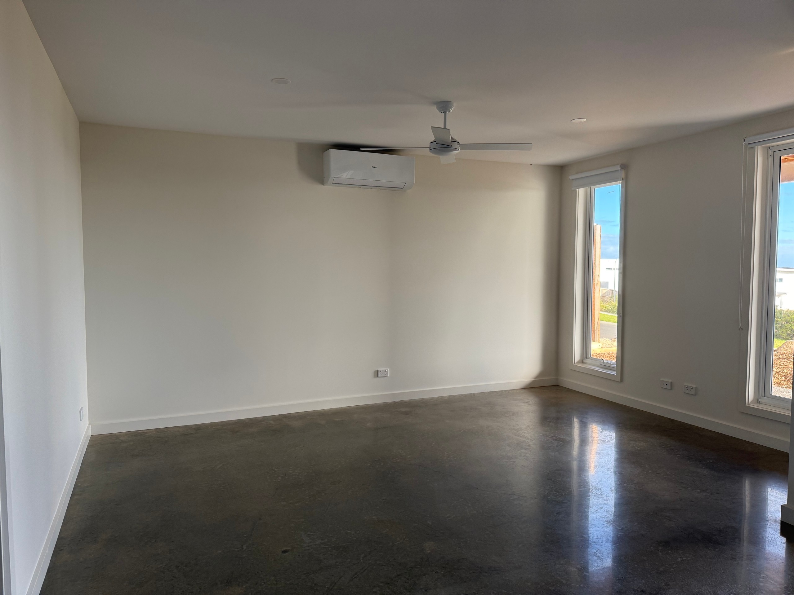 8 Trevally Road, San Remo, VIC 3925