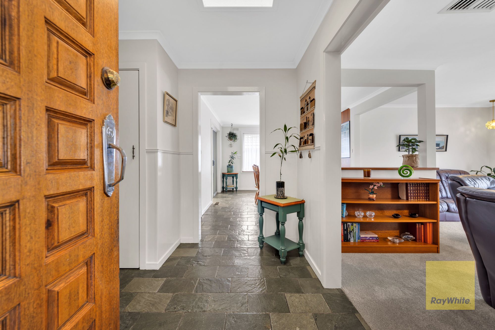 26 Leighton Crescent, Deer Park, VIC 3023