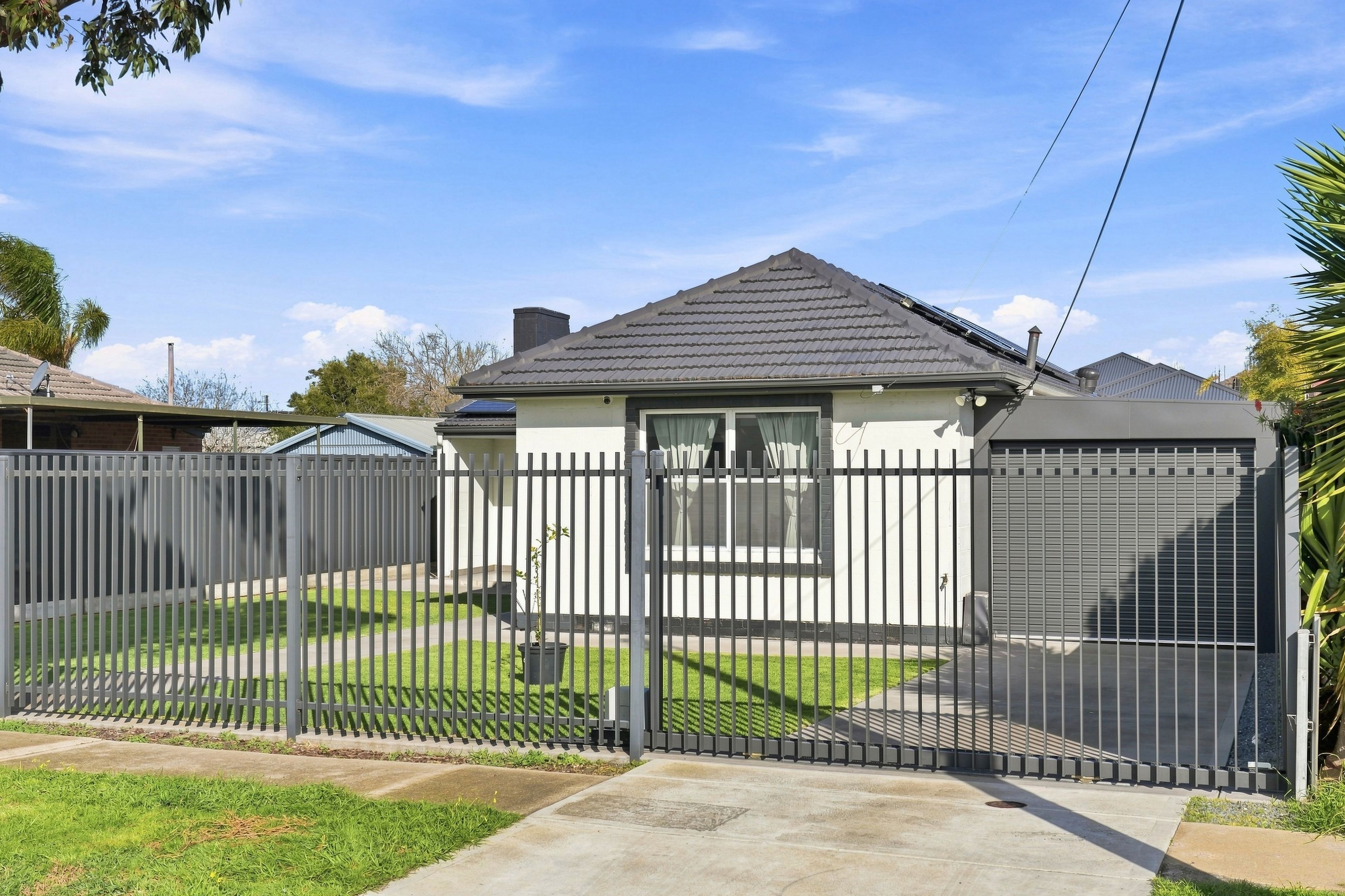 17A Russ Avenue, Seaton, SA 5023