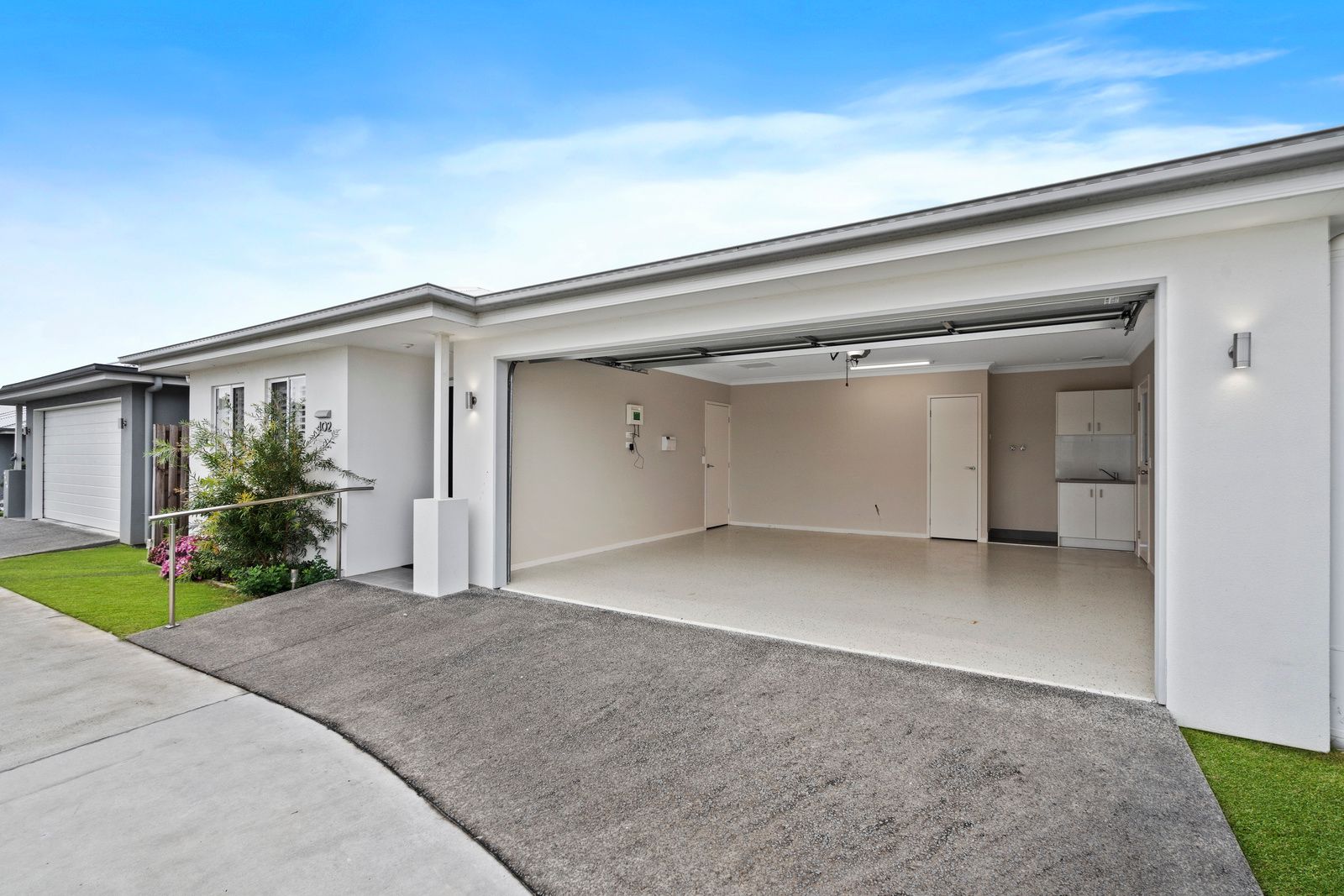 402 Glades Street, Chambers Flat, QLD 4133