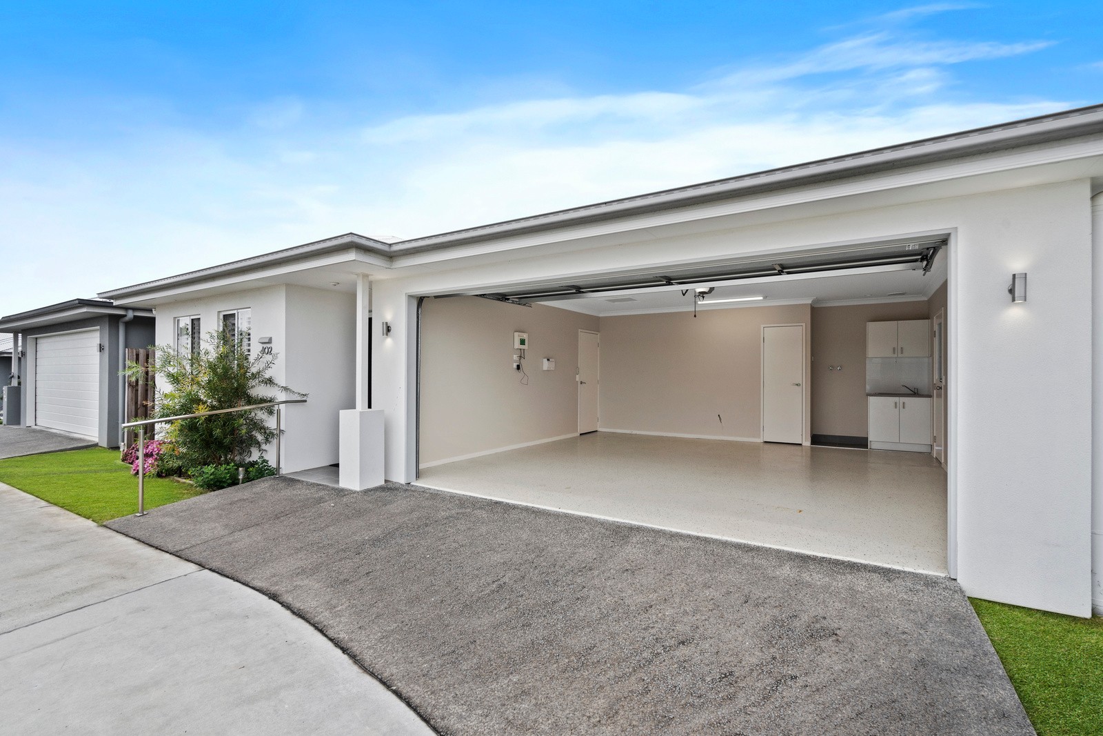 402 Glades Street, Chambers Flat, QLD 4133