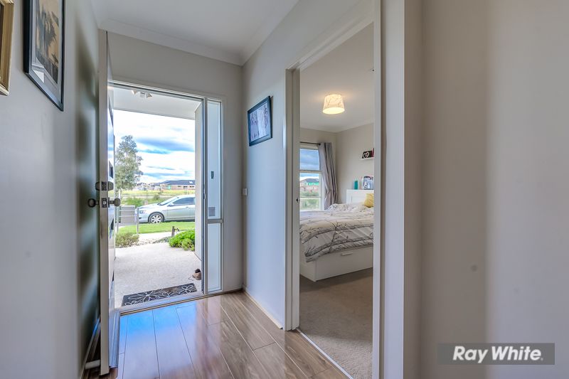64 Everholme Drive, Truganina, VIC 3029