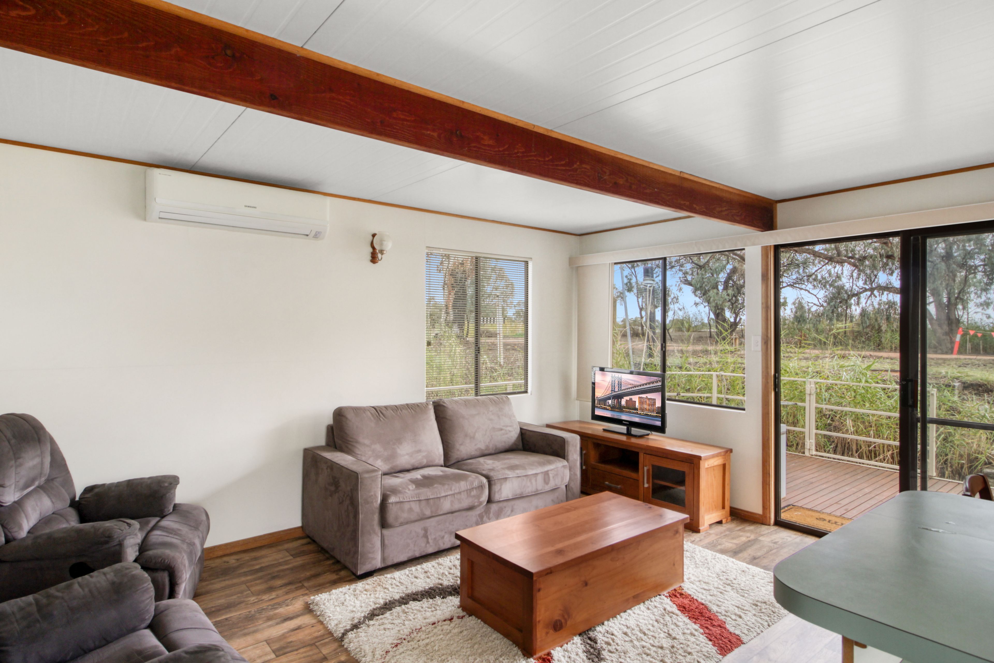 3 Ral Ral Creek Mooring (Via Ponde Road), Renmark, SA 5341 House for