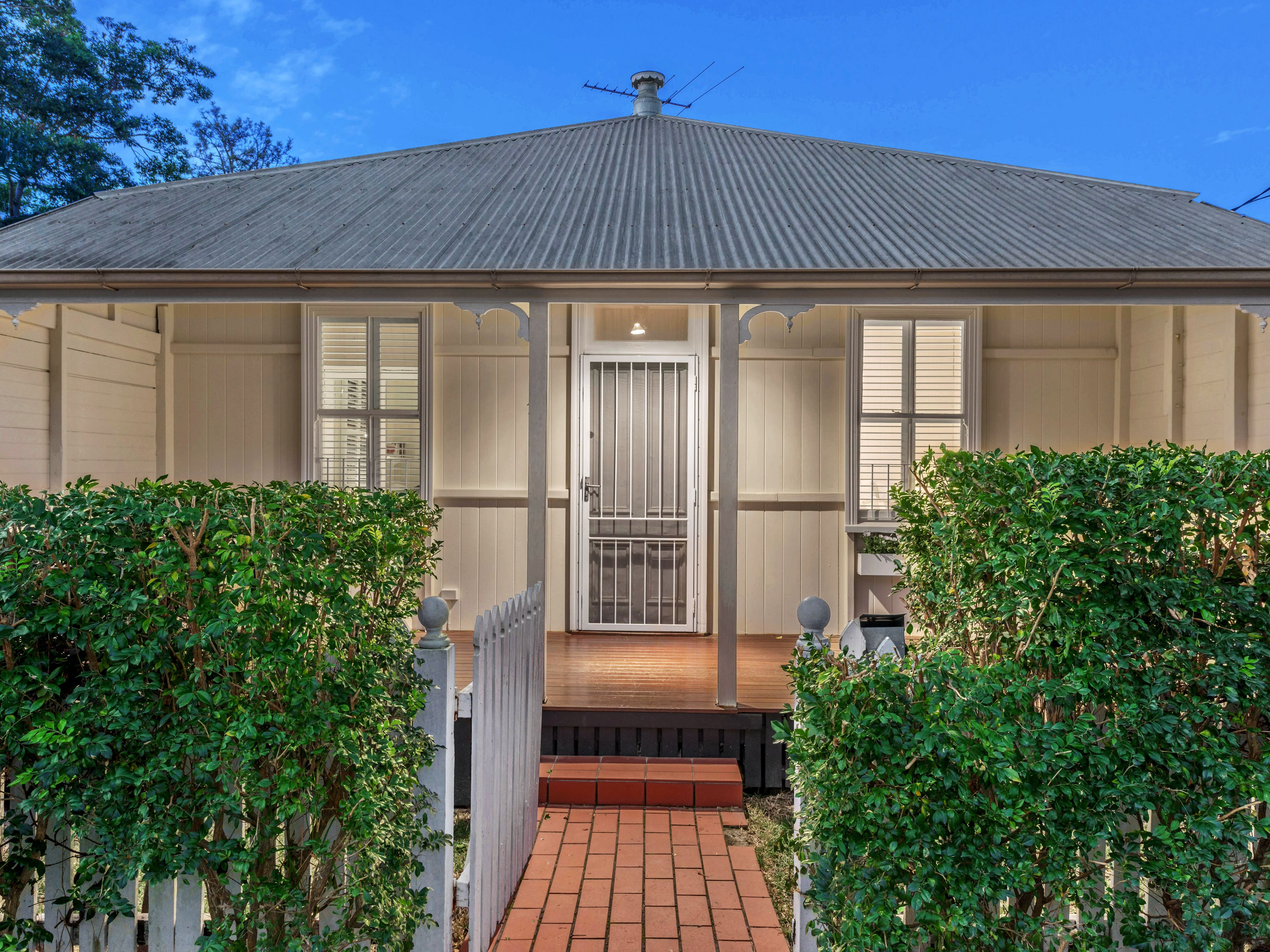 10 Bowler Street, Paddington, QLD 4064