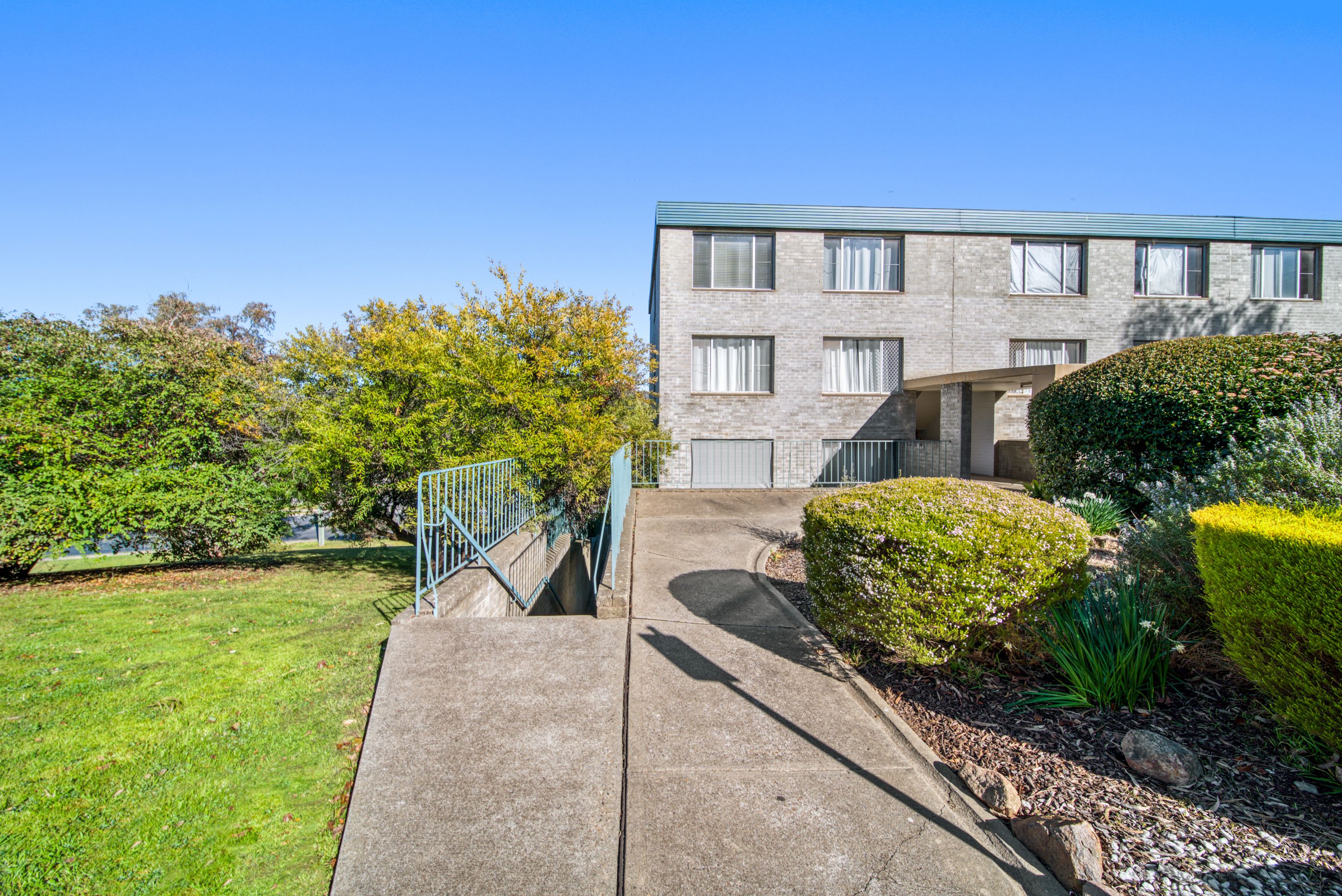 1/6 Heard Street, Mawson, ACT 2607